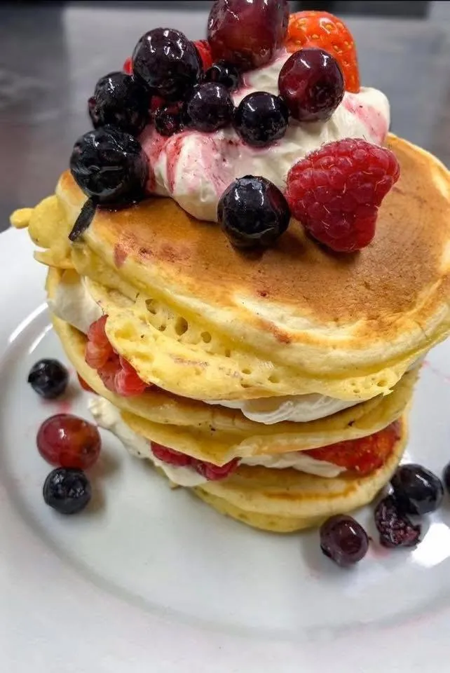 Breakfast in Foxes Hotel & Academy