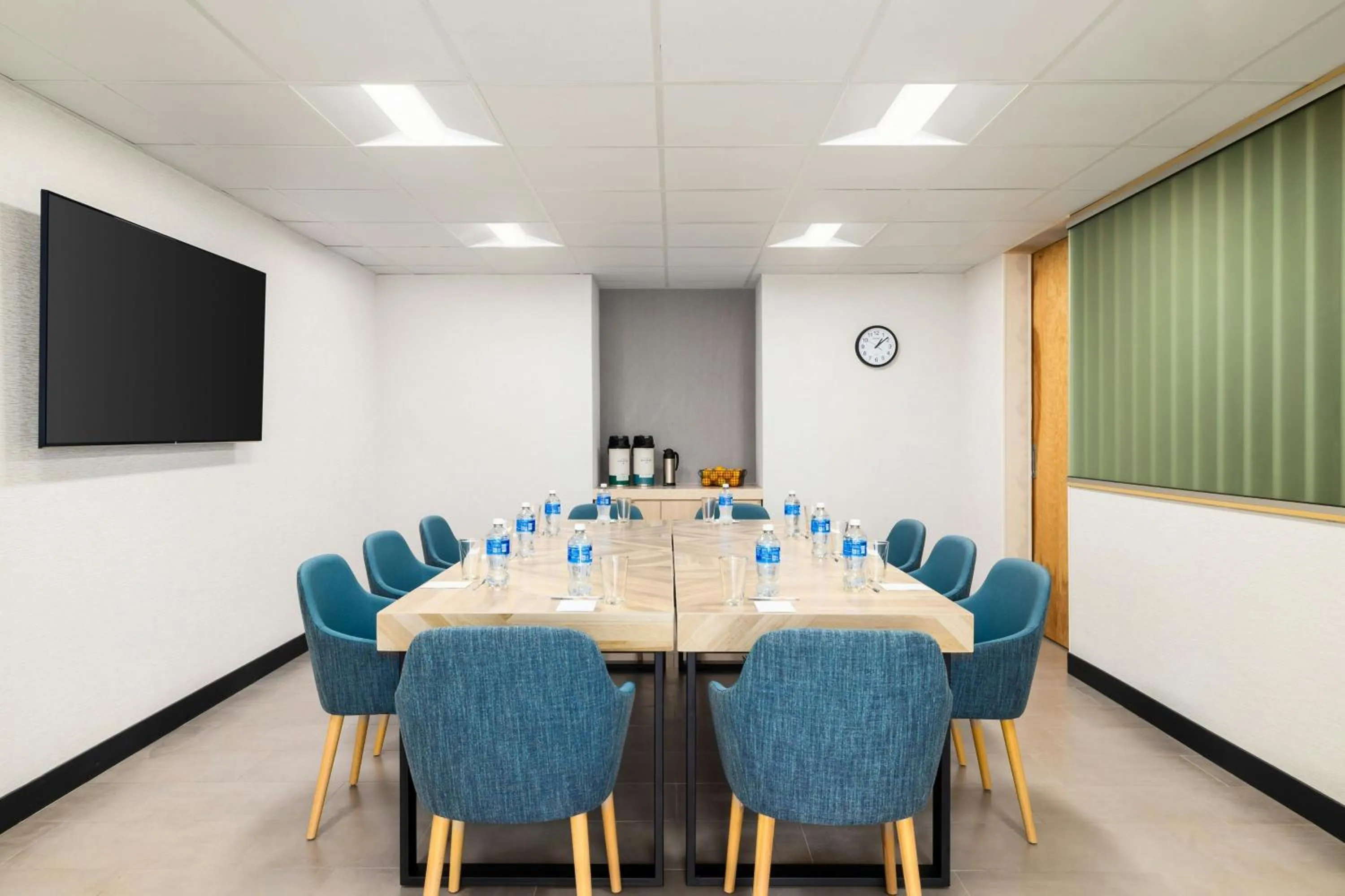 Meeting/conference room in TownePlace Suites by Marriott Humble Intercontinental Airport