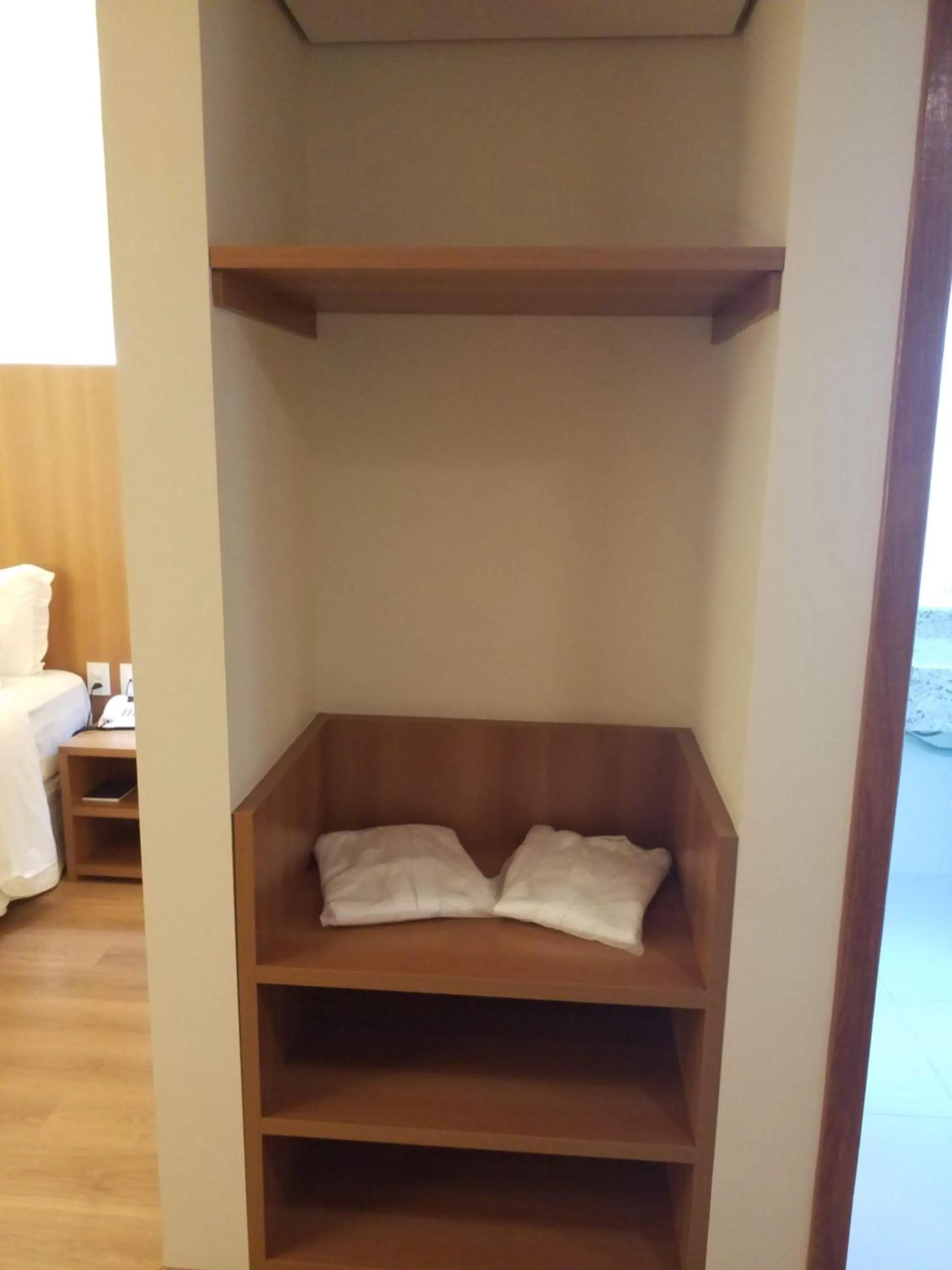 Bedroom, Bed in Mirante Flat