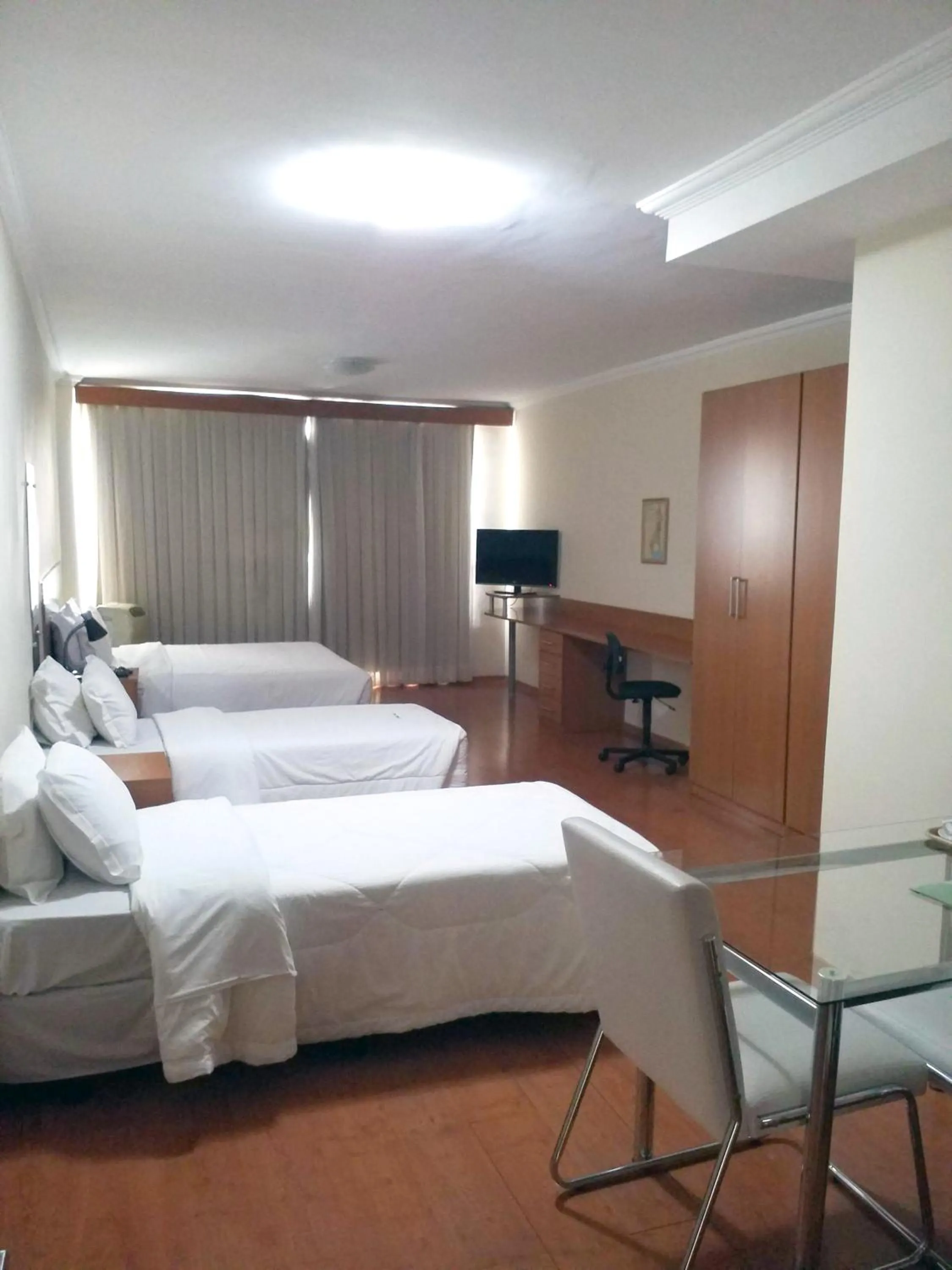 Photo of the whole room, Bed in Mirante Flat