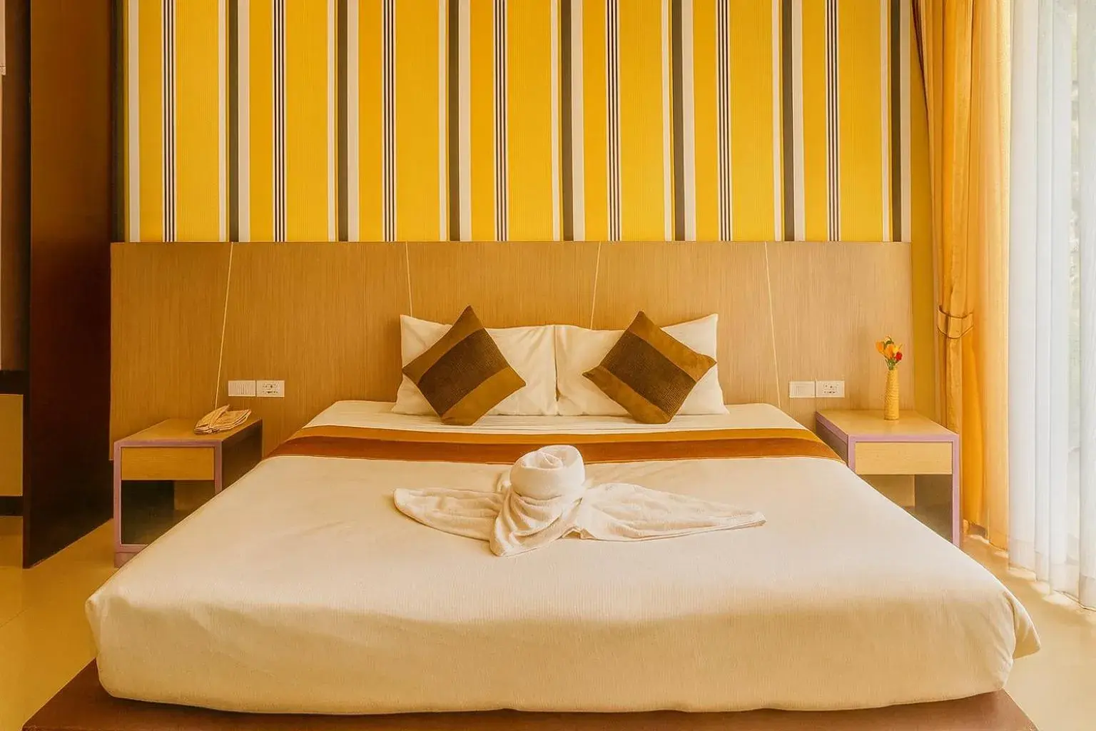 Superior Double Room in Bellevue Ocean Patong Superior Double Room in Bellevue Ocean Patong
