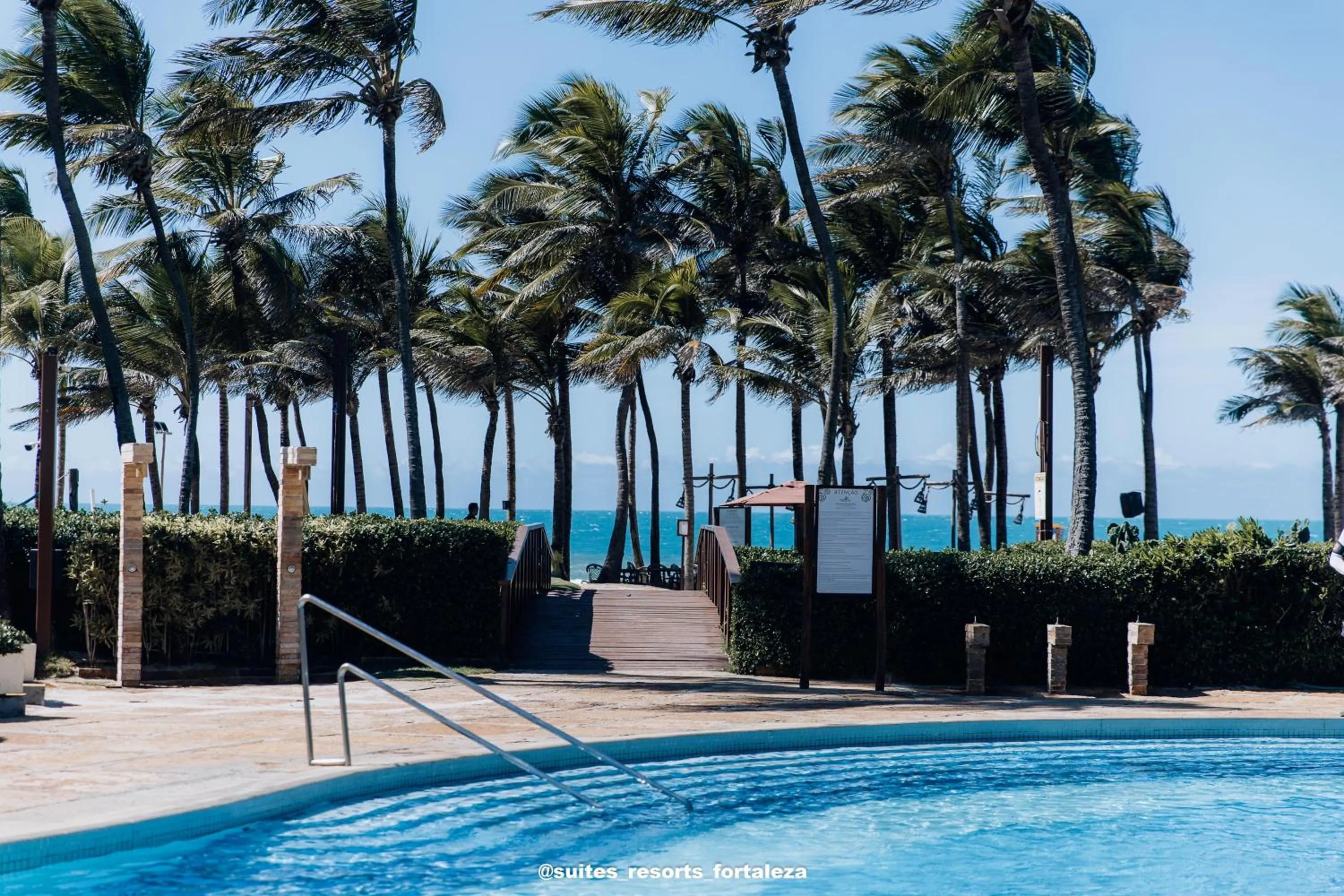 Garden in Apartamento - Pé na areia - Ao lado do parque aquático - Administrado por Anfitrião