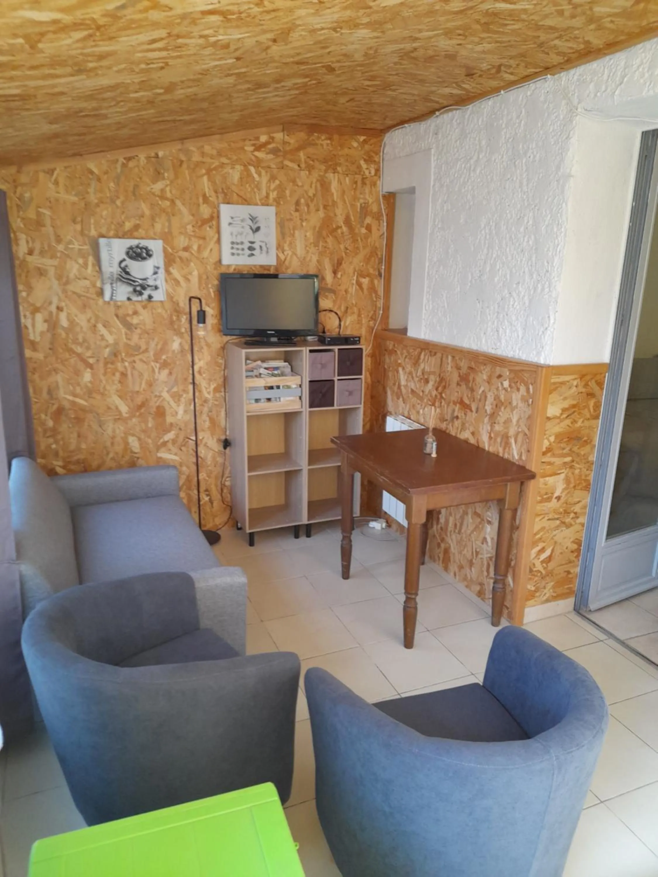 Living room in Chambres d'Hôtes Chez Cécile à Lagnes