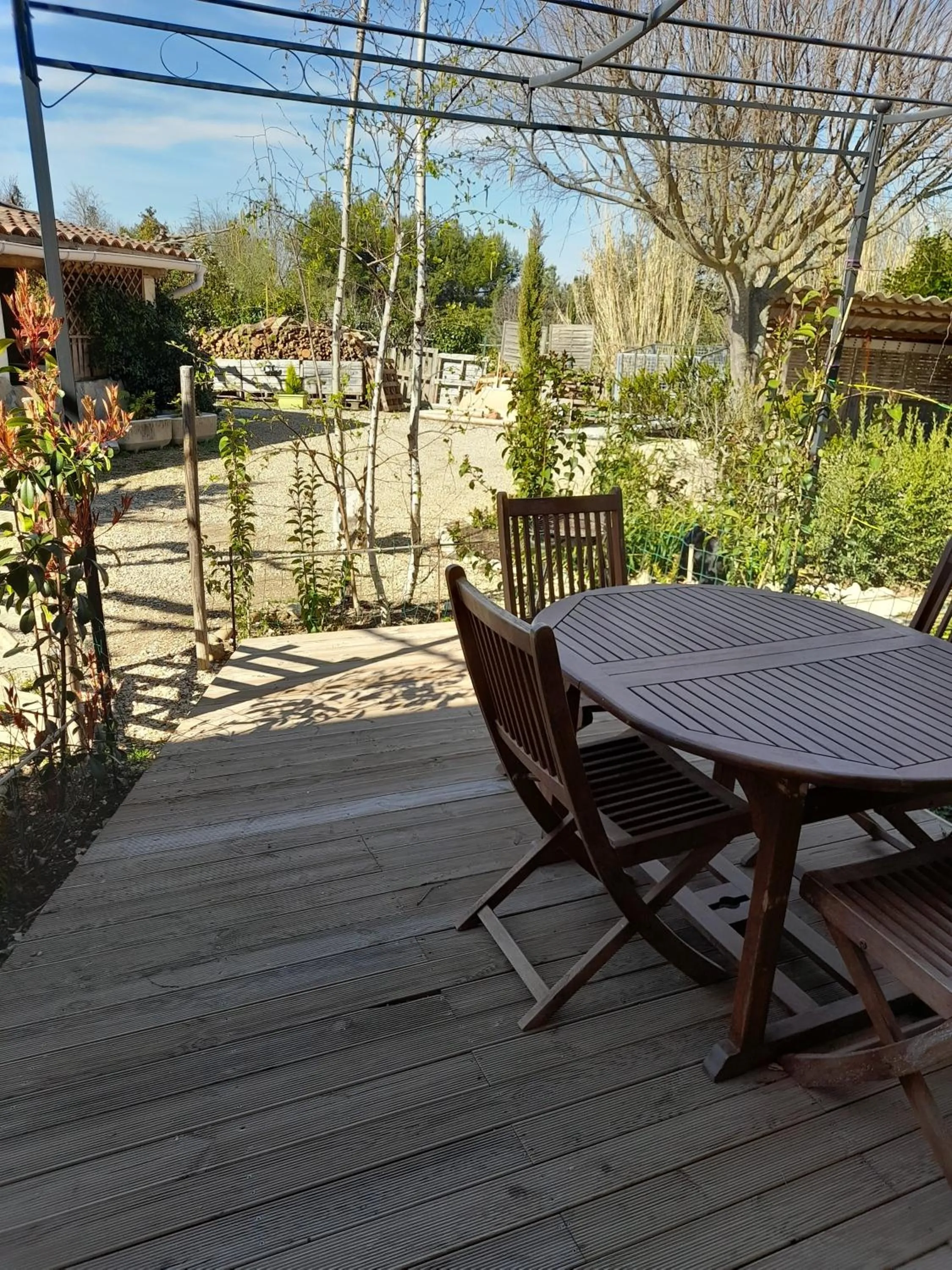 Patio in Chambres d'Hôtes Chez Cécile à Lagnes