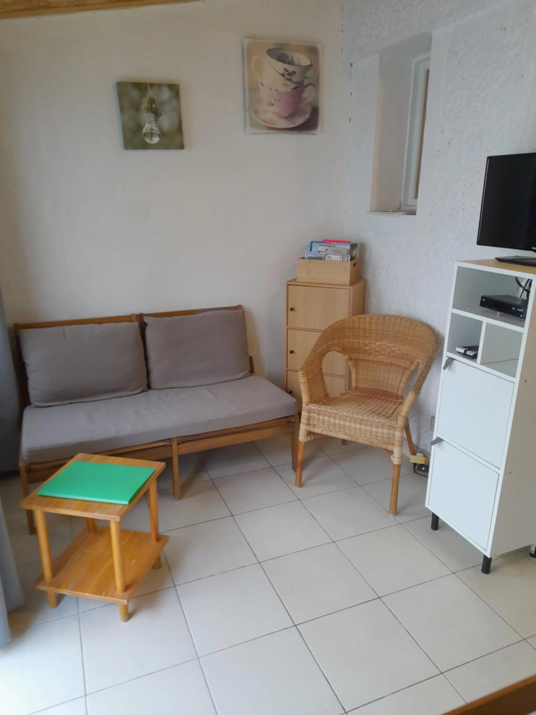 Living room in Chambres d'Hôtes Chez Cécile à Lagnes