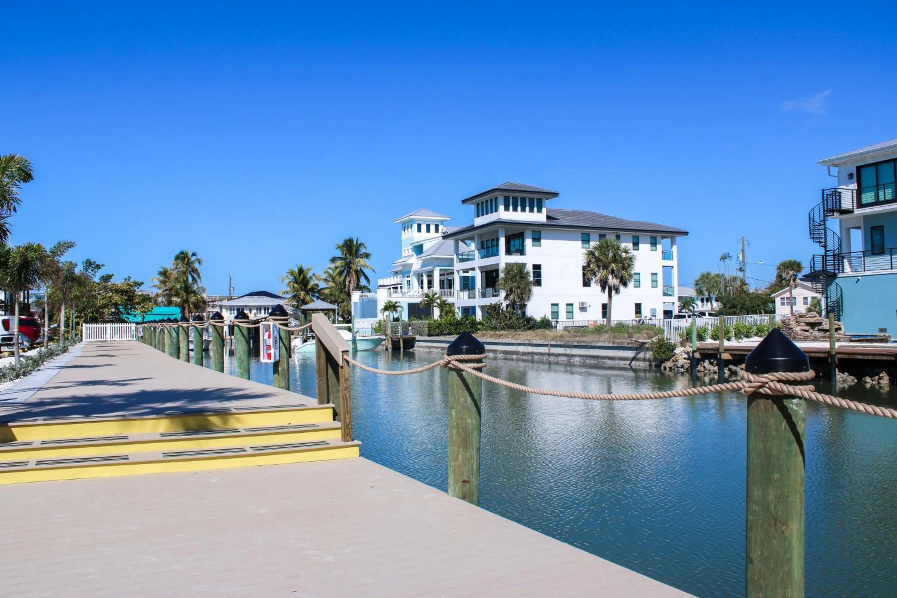 The Bay Inn at the Lani Kai