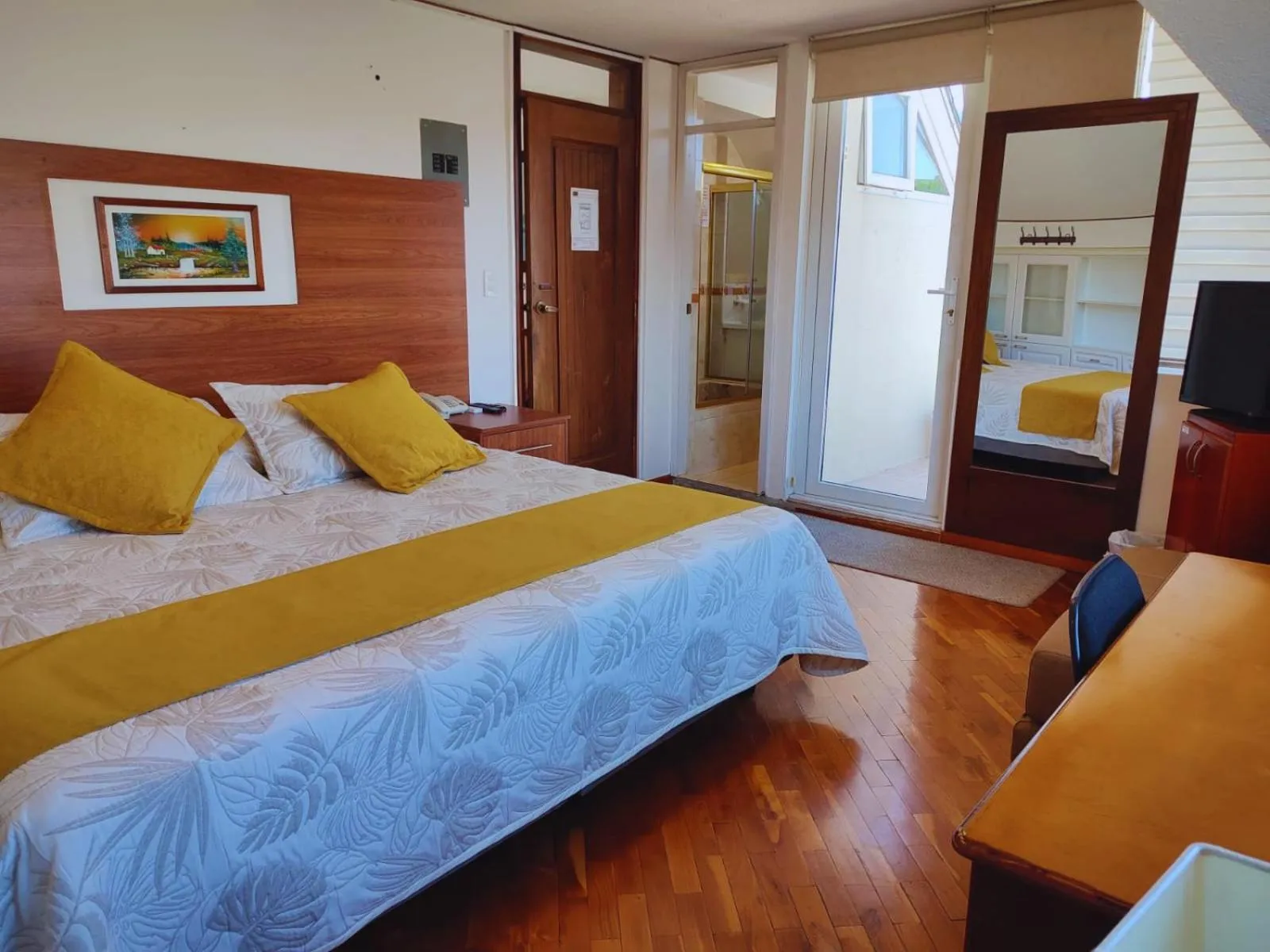 Bed in Hotel Sumaq Kay