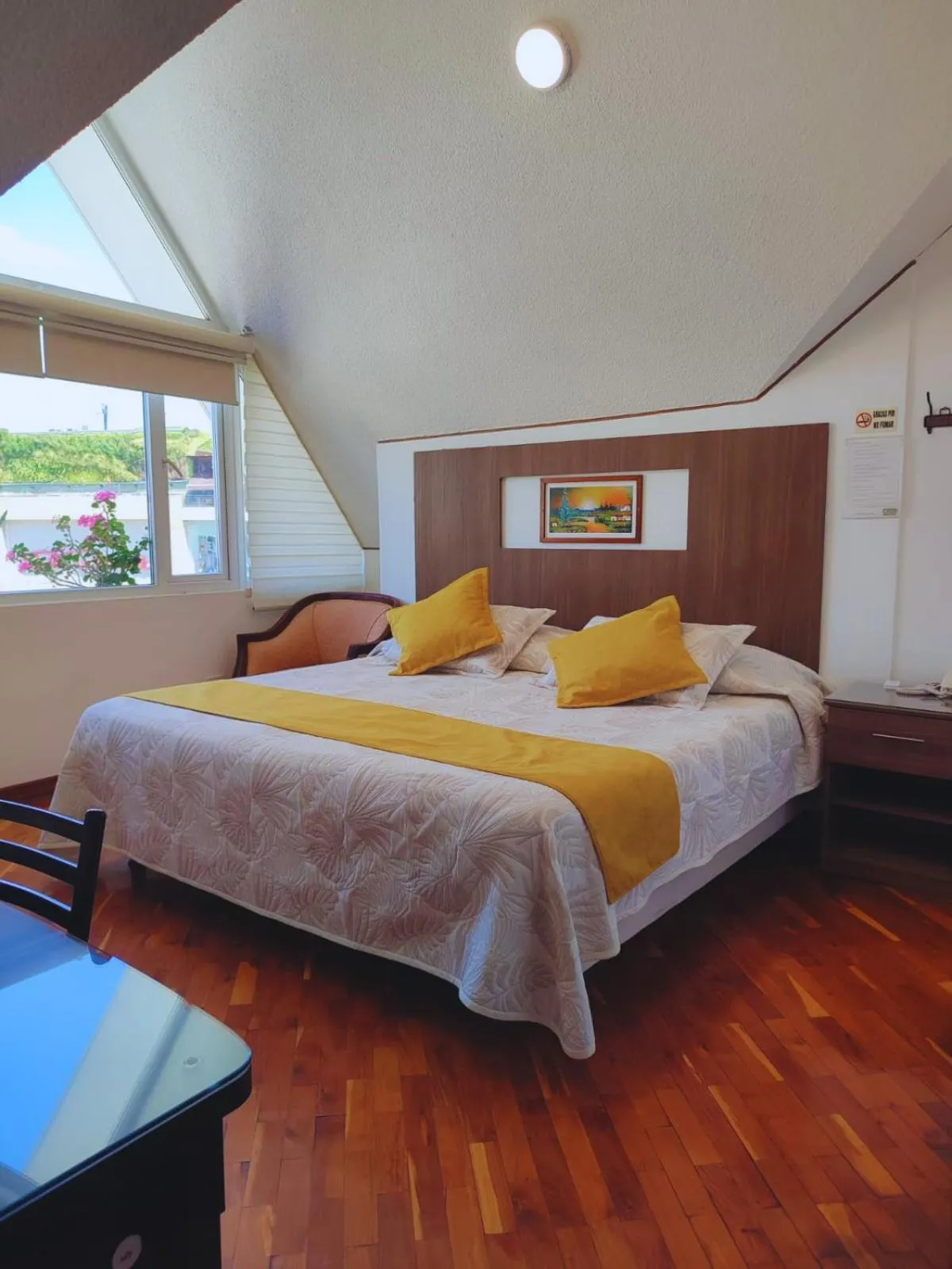 Bed in Hotel Sumaq Kay