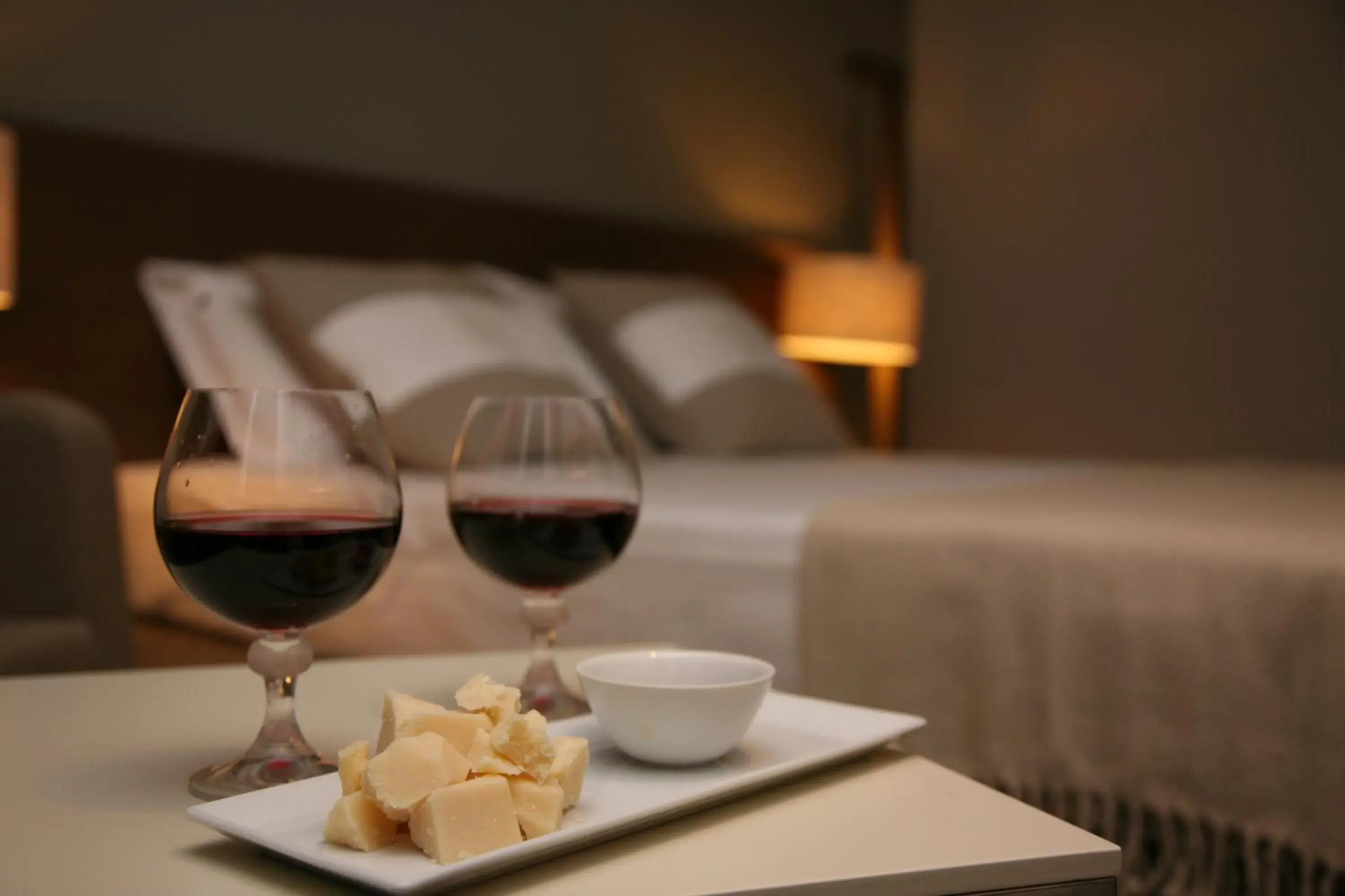 Food, Bed in Ino Hotel & Suites Food, Bed in Ino Hotel & Suites