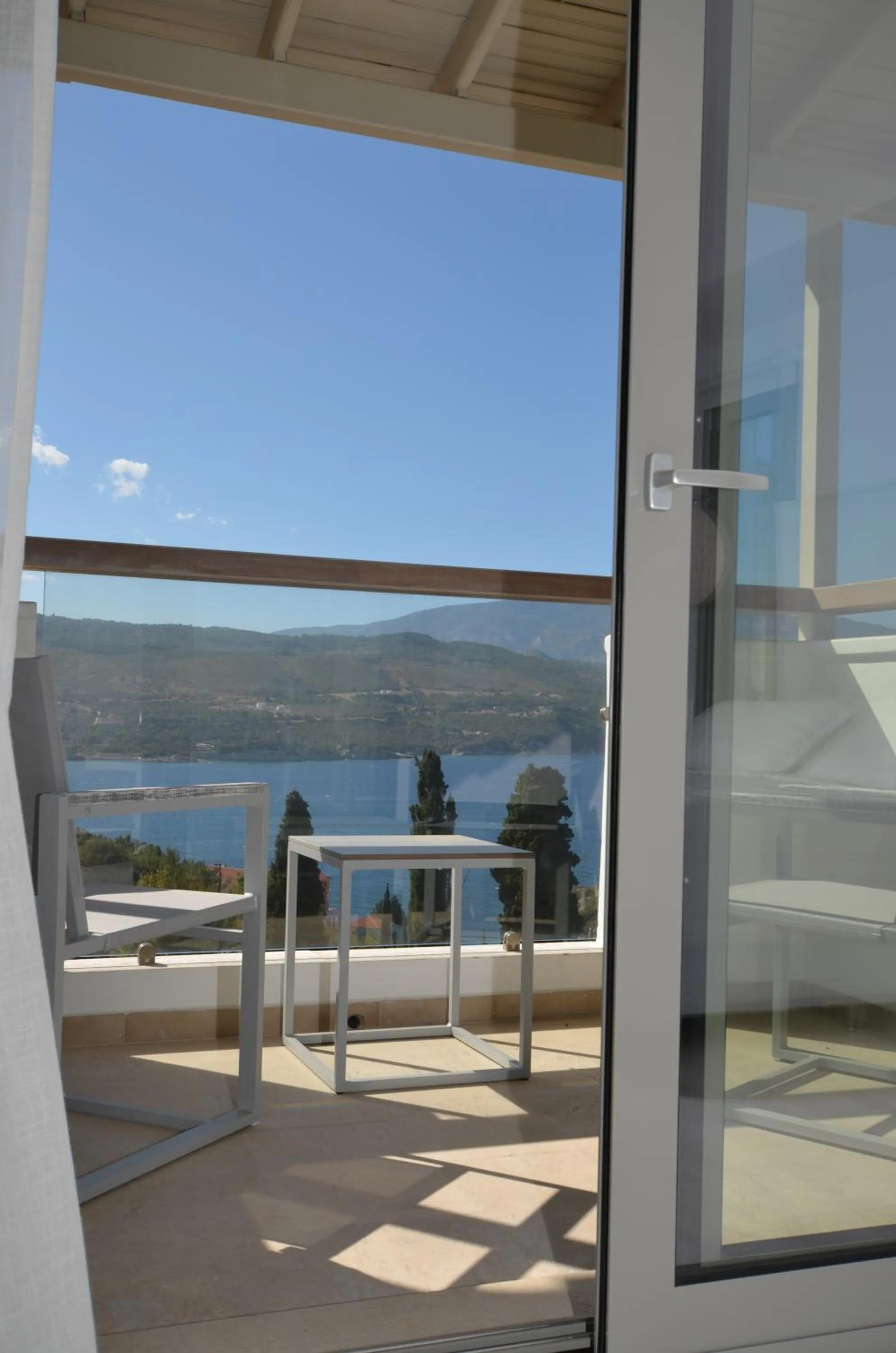 Balcony/Terrace in Ino Hotel & Suites