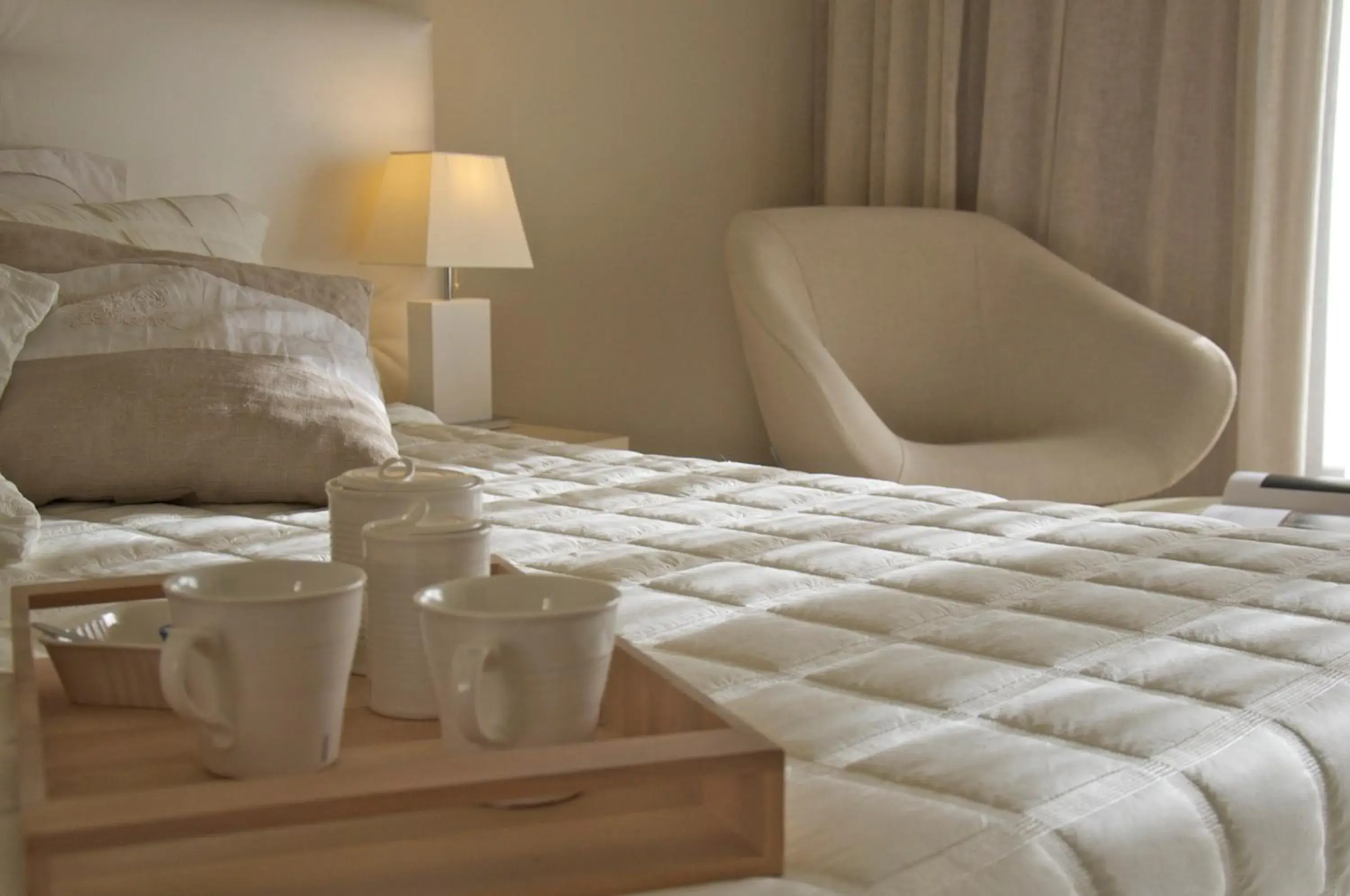 Coffee/tea facilities, Bed in Ino Hotel & Suites Coffee/tea facilities, Bed in Ino Hotel & Suites