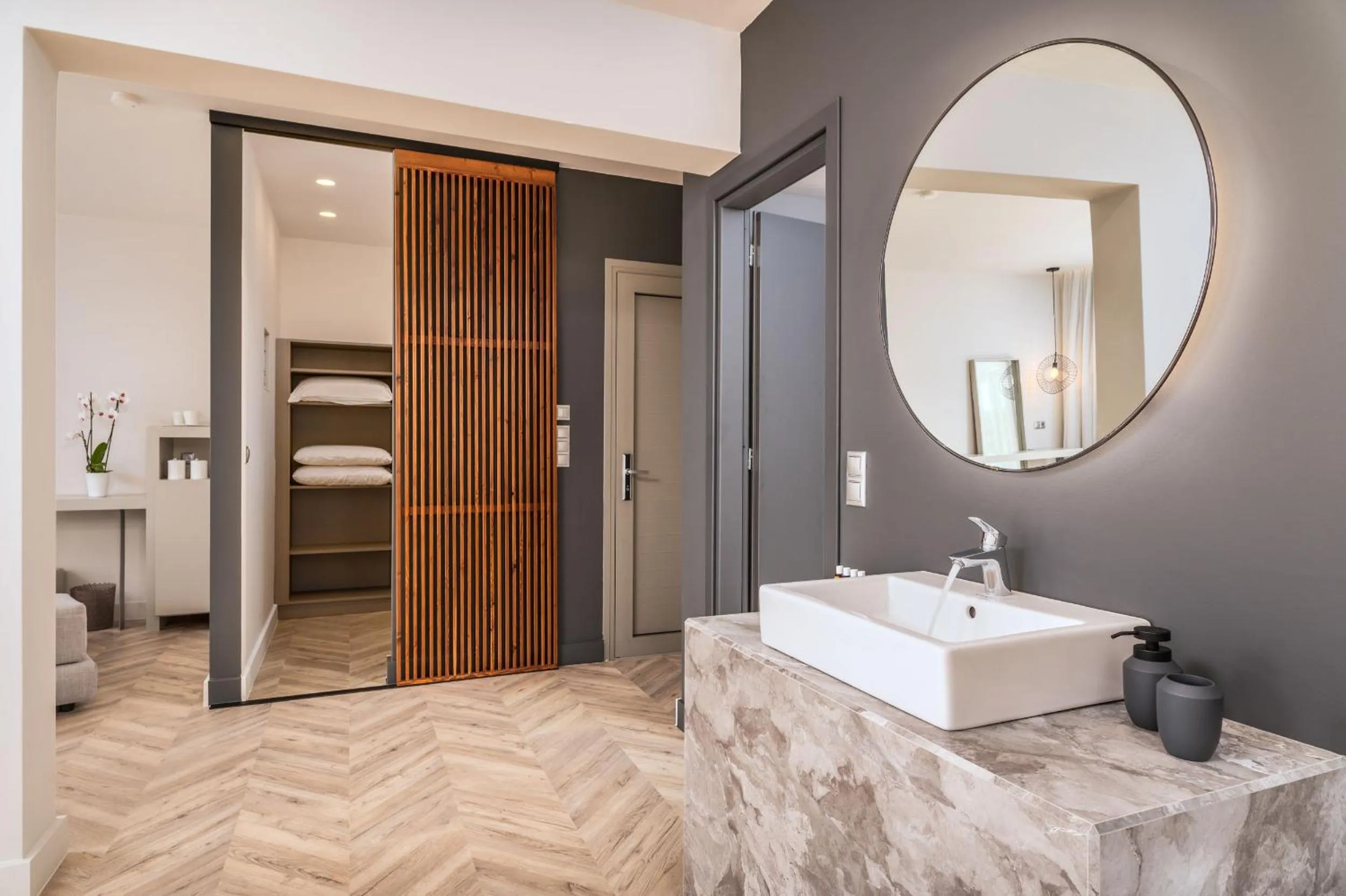 Bedroom in Ino Hotel & Suites