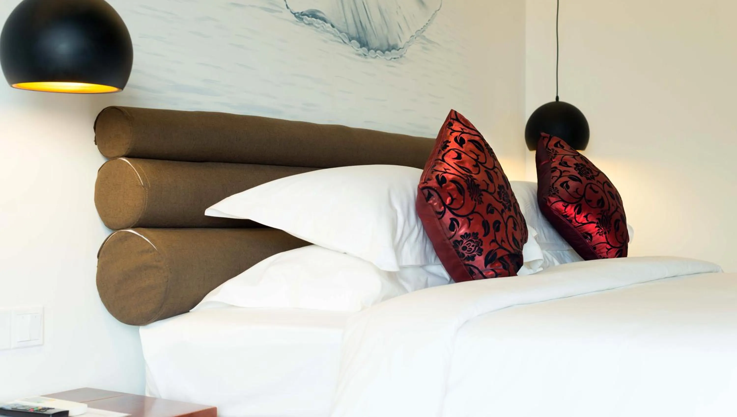 Bed in Almond Hotel Bassac River