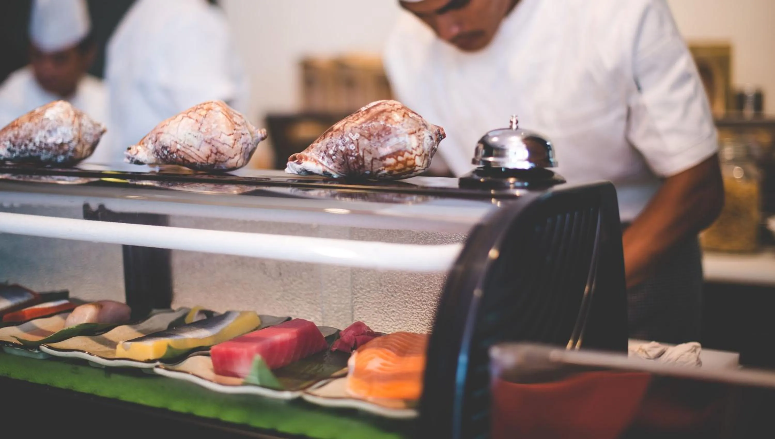 Food and drinks in Almond Hotel Bassac River