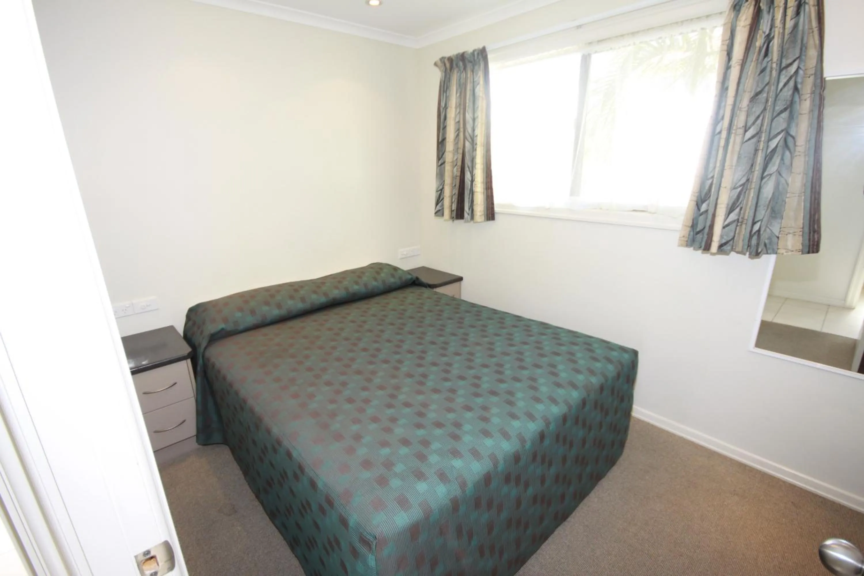 Bedroom, Bed in Brisbane Gateway Resort