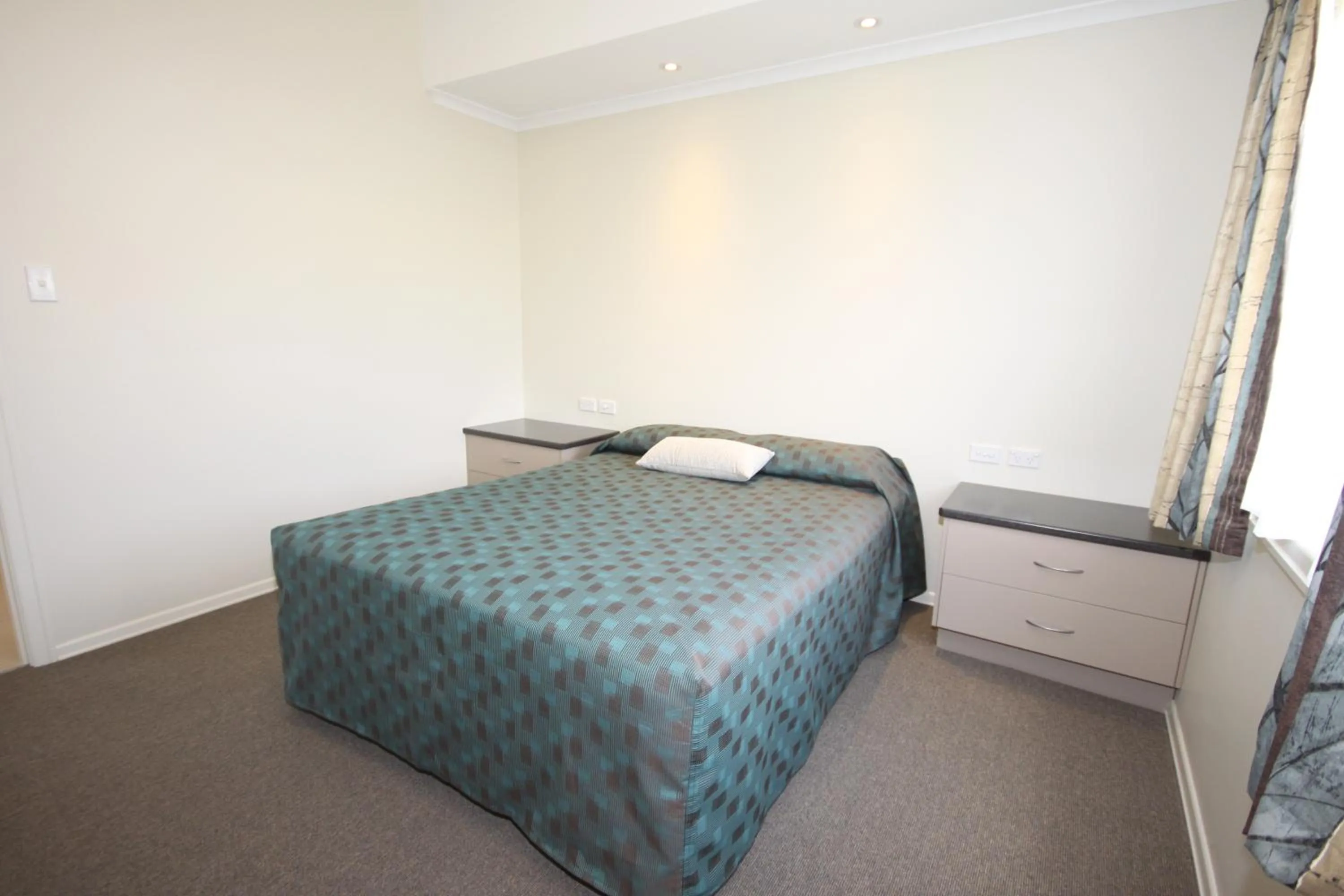 Bed in Brisbane Gateway Resort