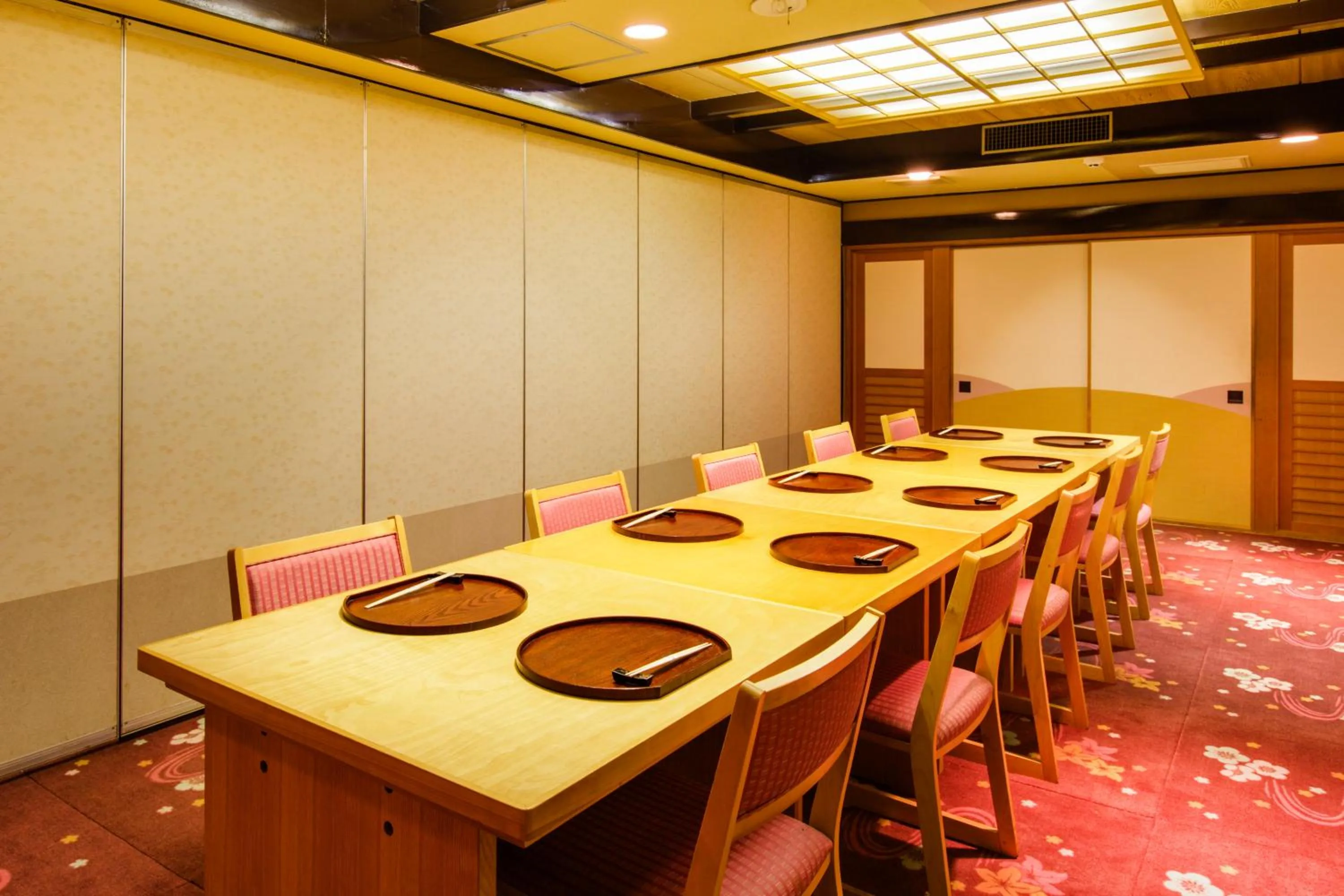 Area and facilities in Maruei