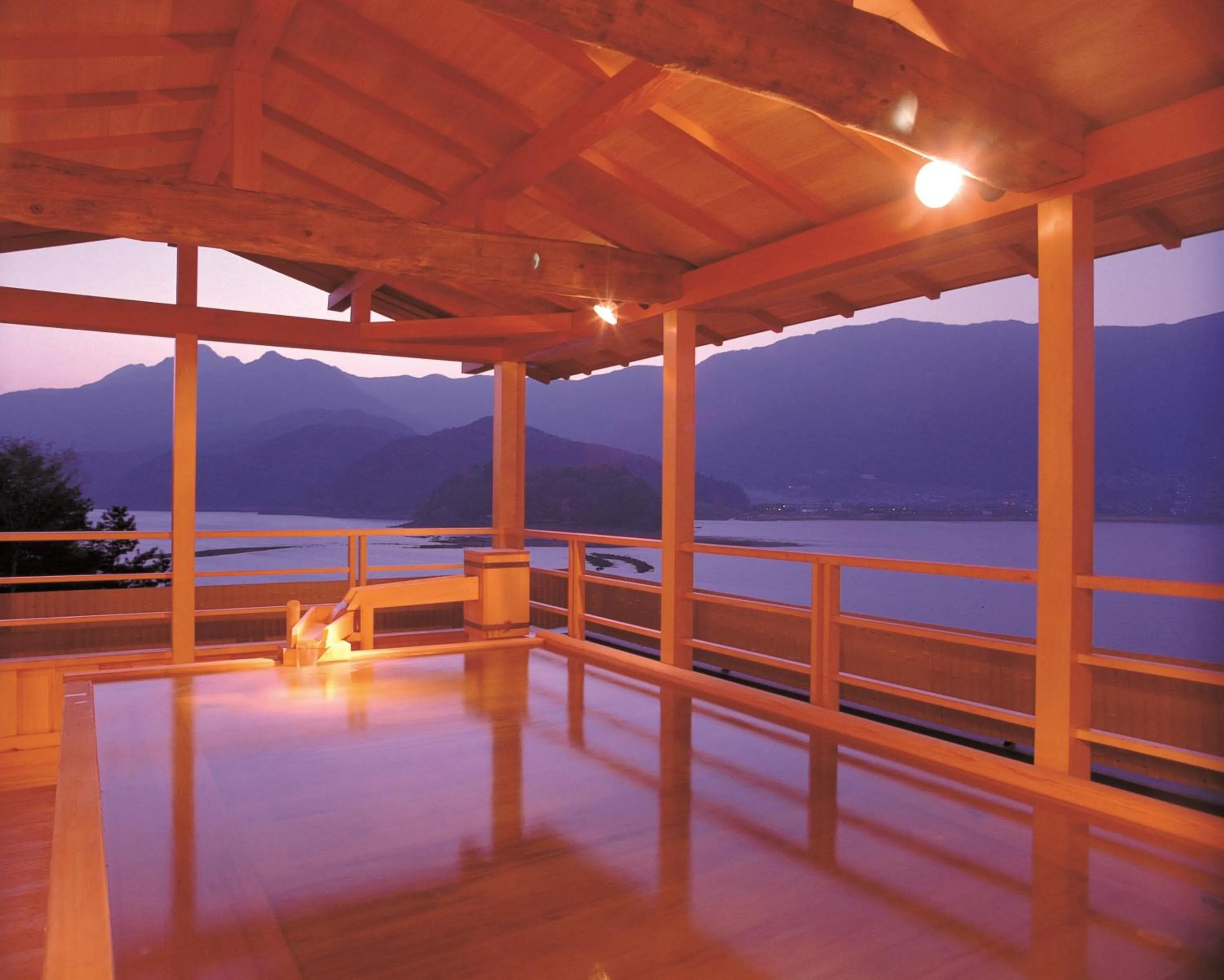 Open Air Bath in Maruei