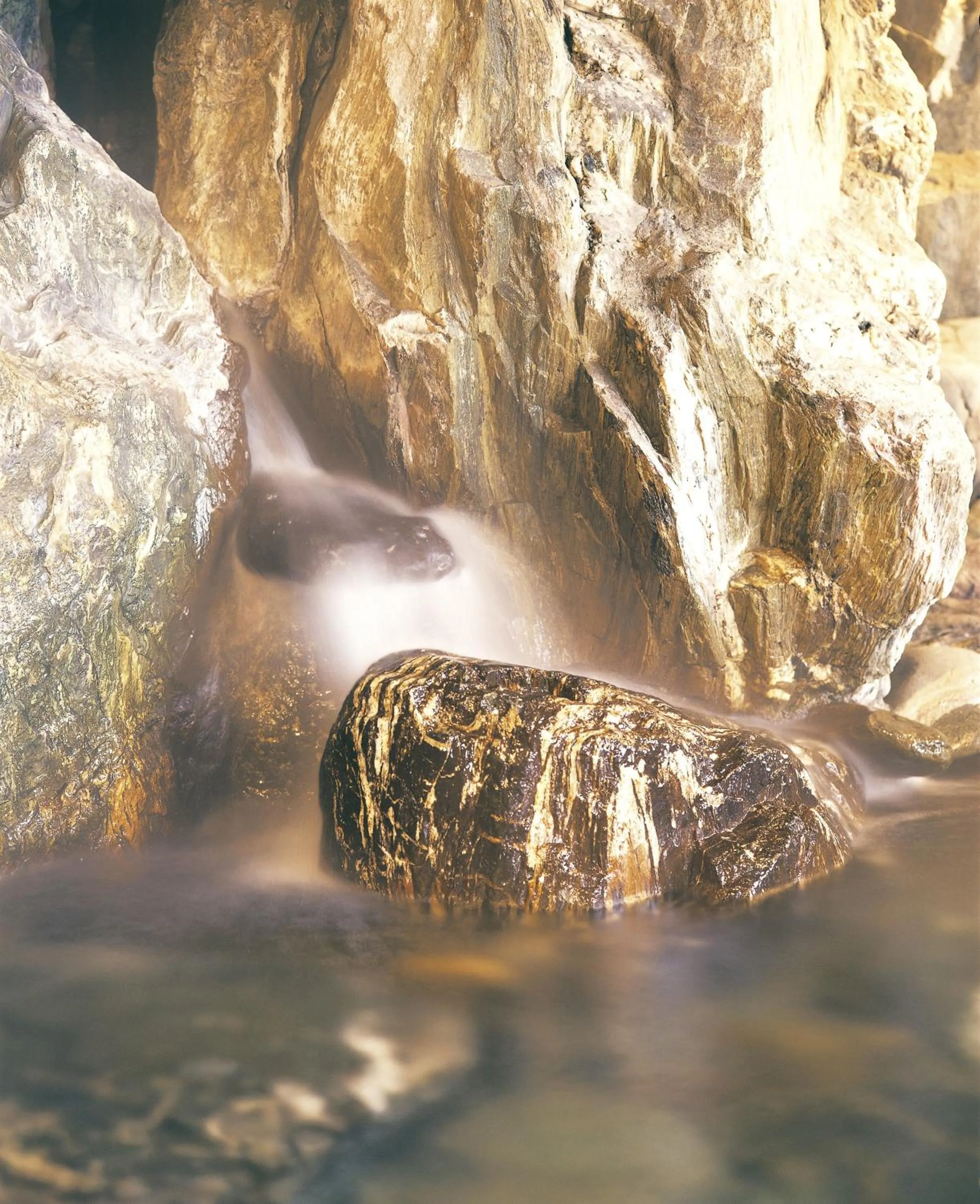 Hot Spring Bath in Maruei