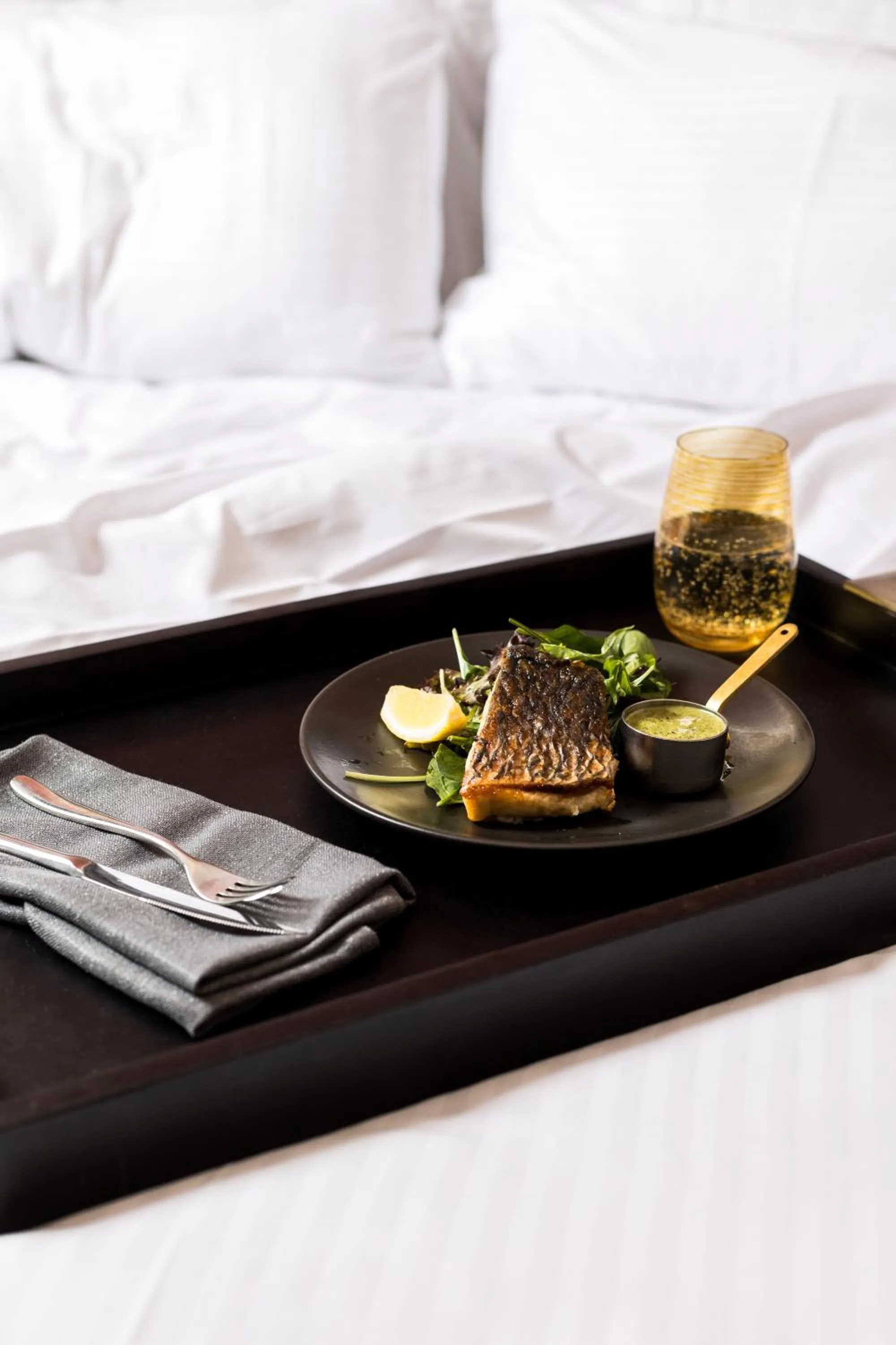 Food and drinks, Bed in Rydges Australia Square