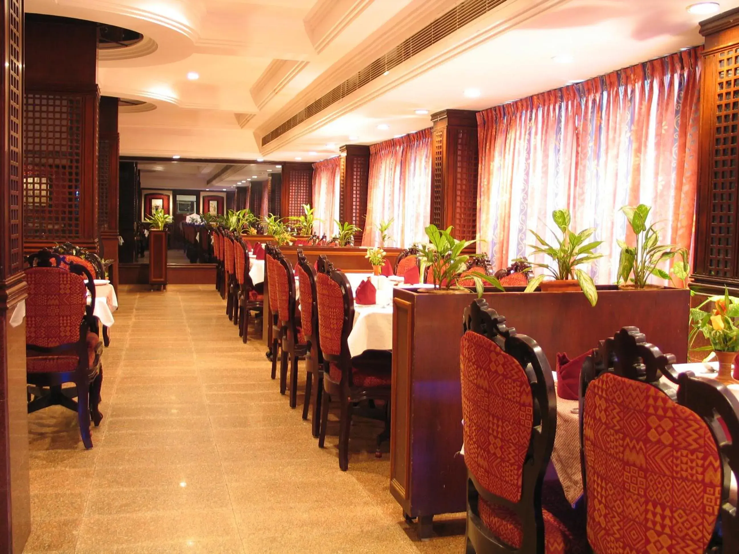 Restaurant/places to eat in Anandha Inn Convention Centre and Suites Restaurant/places to eat in Anandha Inn Convention Centre and Suites