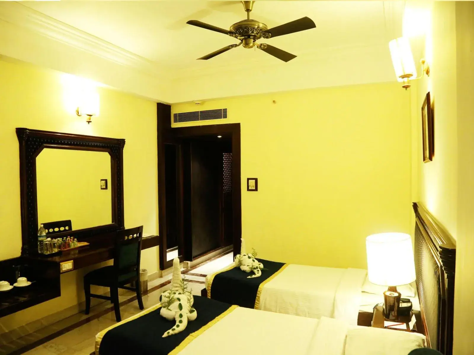 Bed in Anandha Inn Convention Centre and Suites Bed in Anandha Inn Convention Centre and Suites