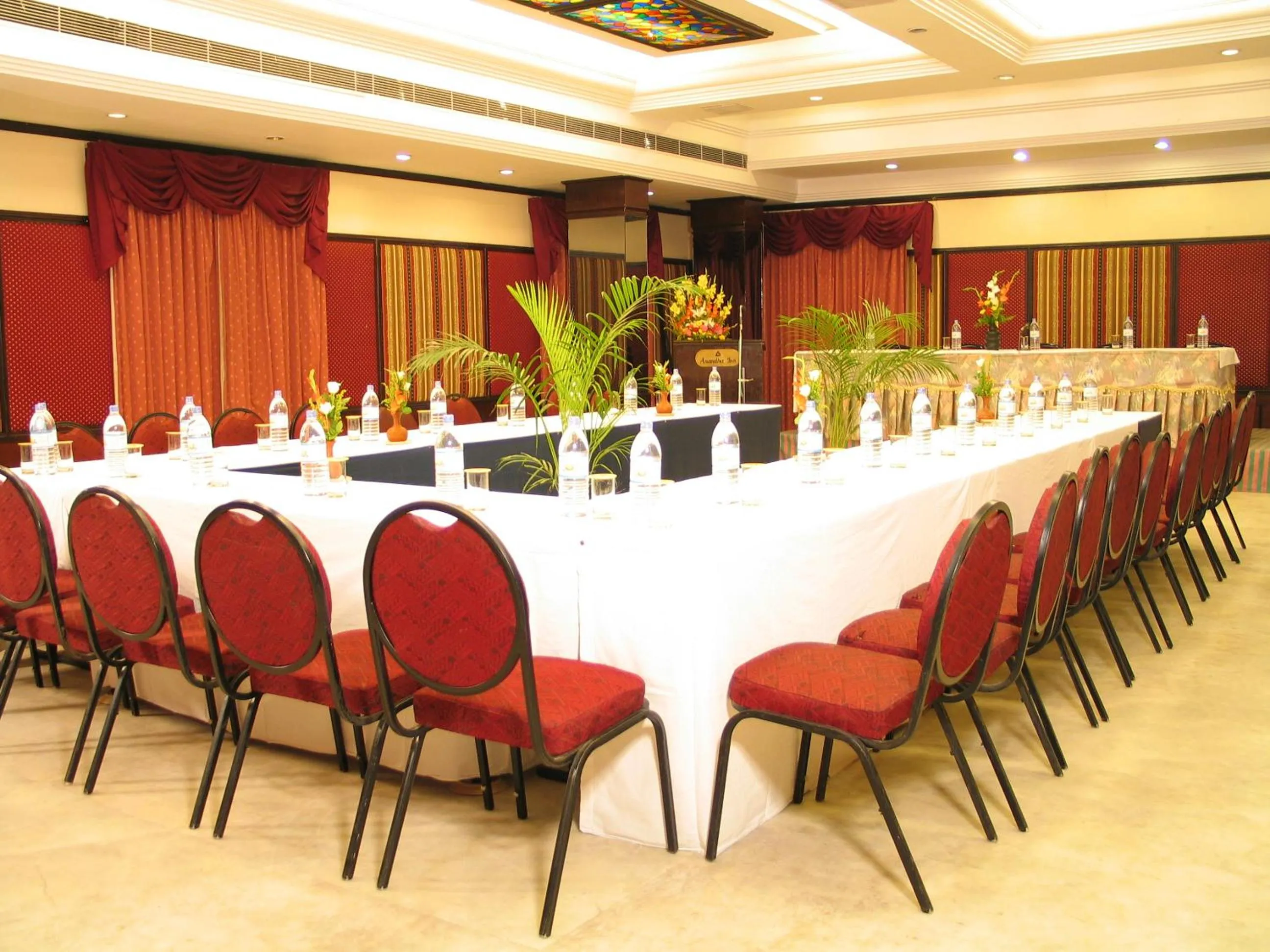 Business facilities in Anandha Inn Convention Centre and Suites