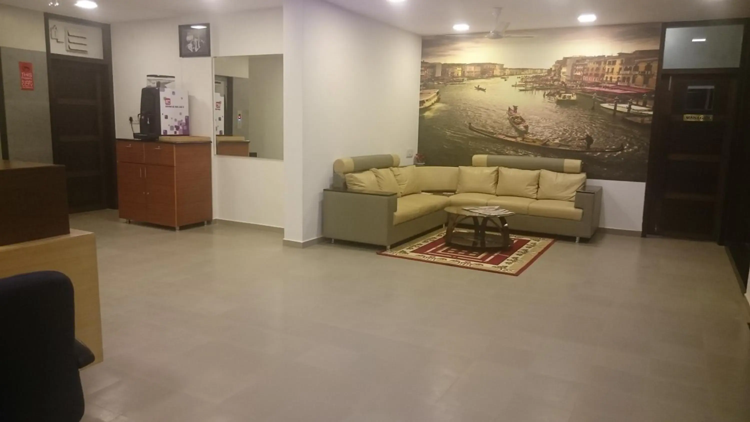 Lobby or reception in SAP Golden Grande Electronic City Lobby or reception in SAP Golden Grande Electronic City