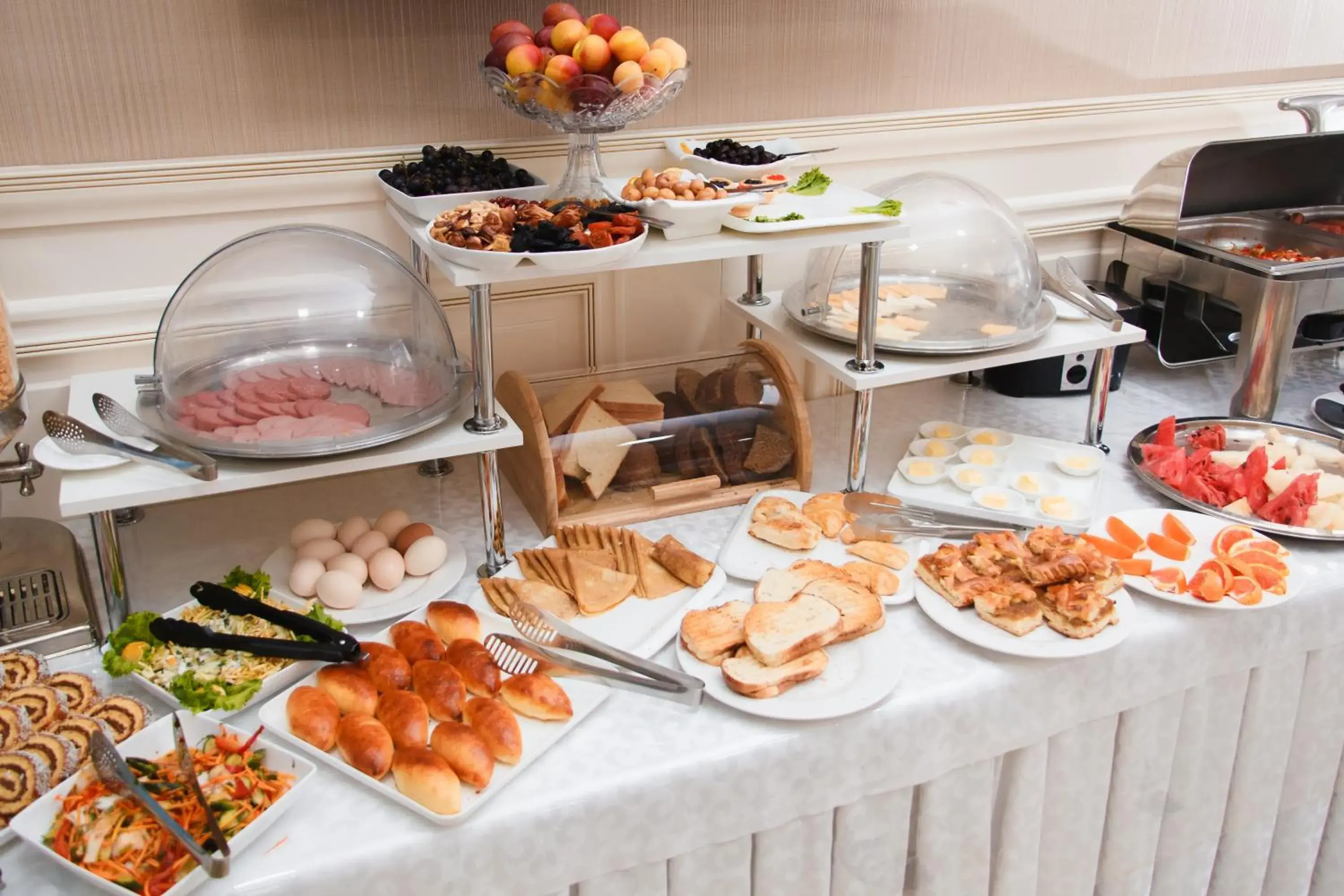 Buffet breakfast in Discovery Hotel Buffet breakfast in Discovery Hotel