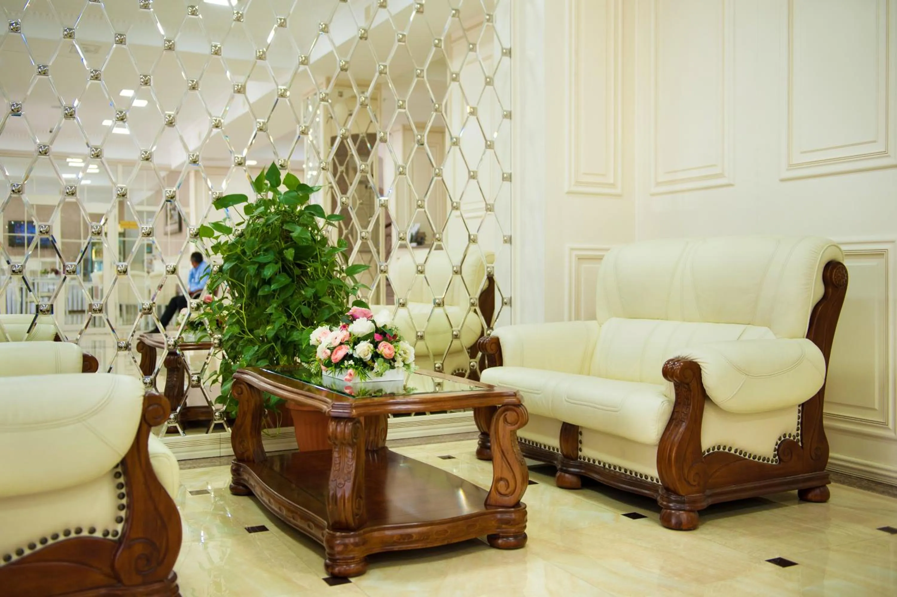 Lounge or bar in Discovery Hotel