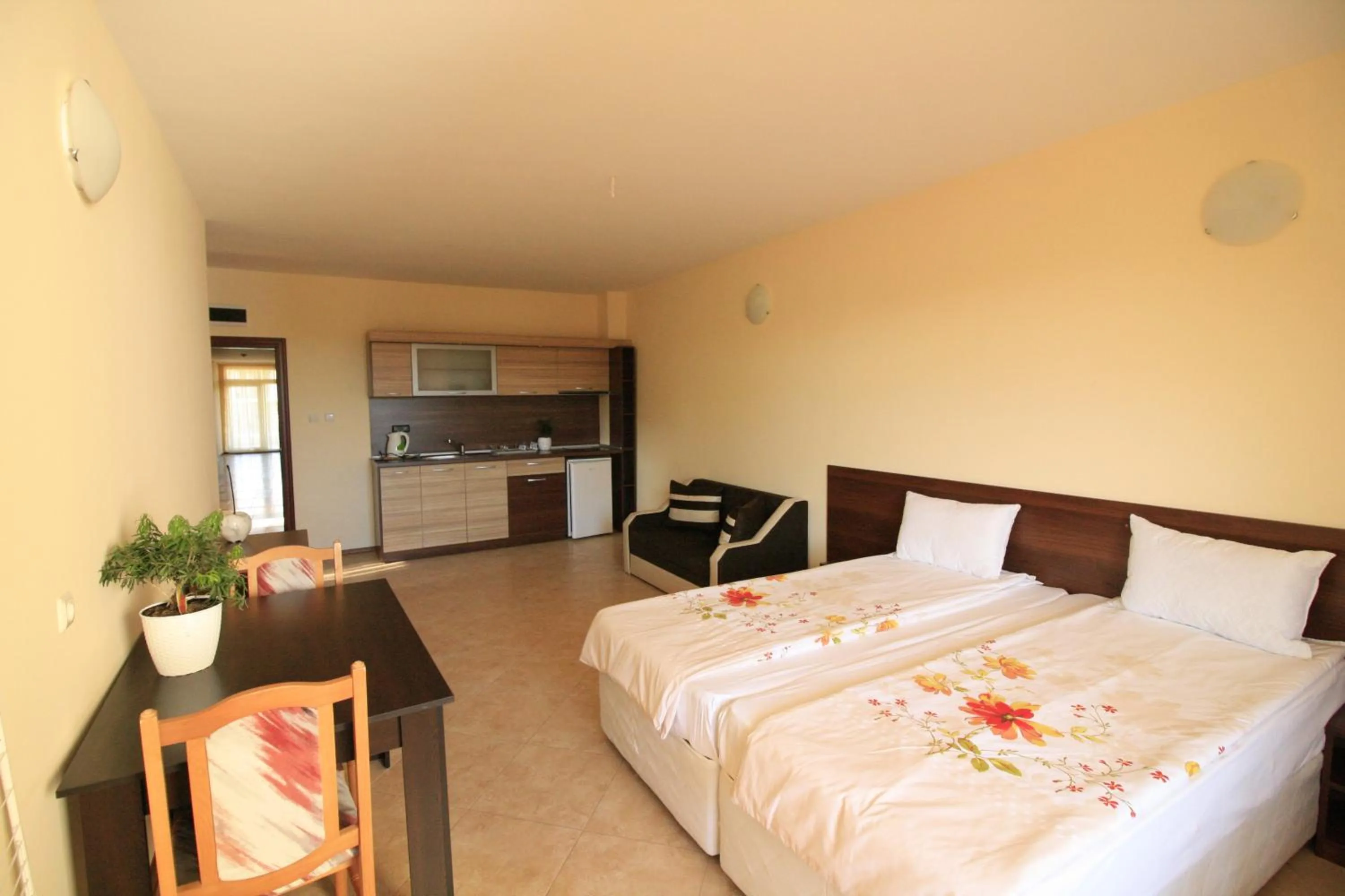 Photo of the whole room in Hotel Marant