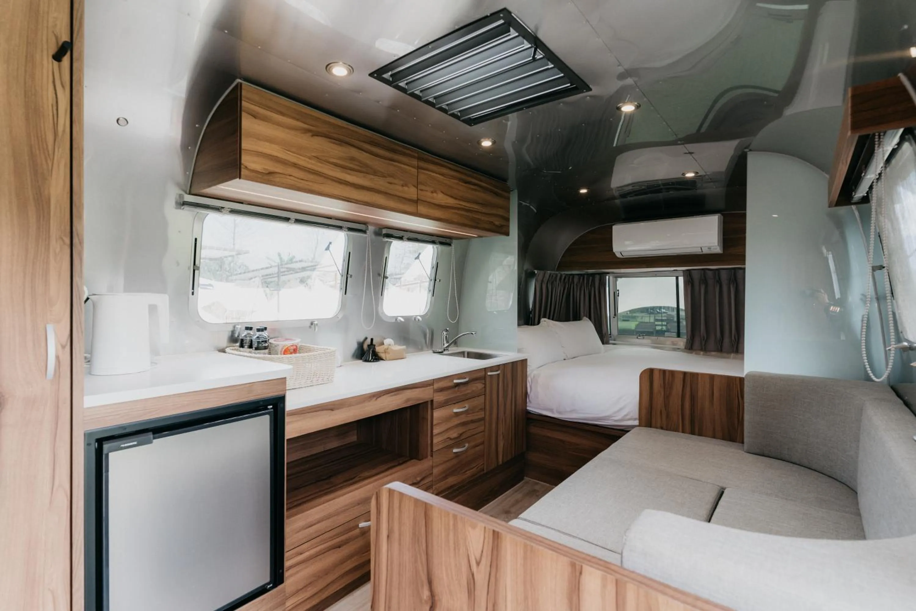 Bed in The Silence Manor