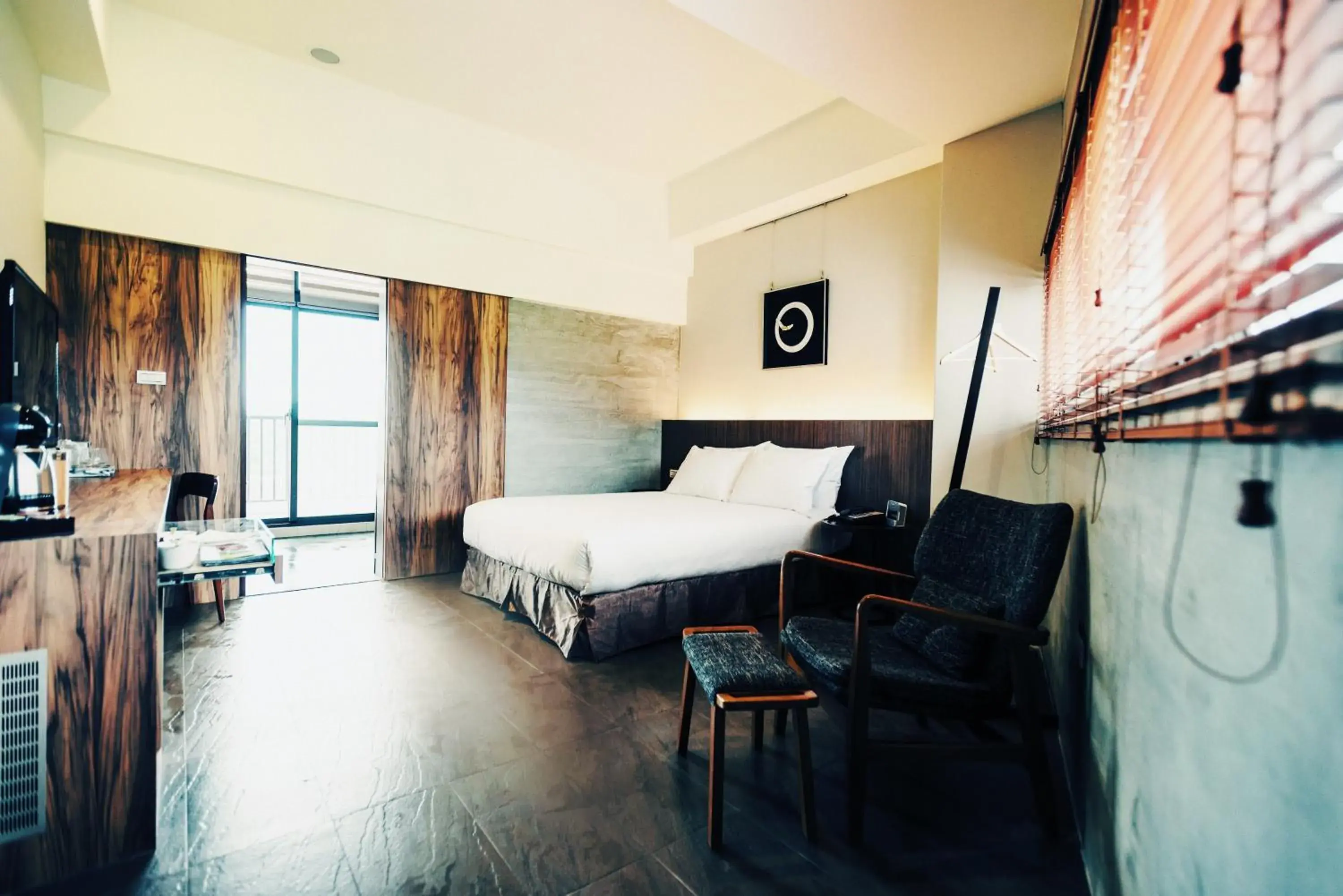 Bedroom, Bed in The Silence Manor Bedroom, Bed in The Silence Manor