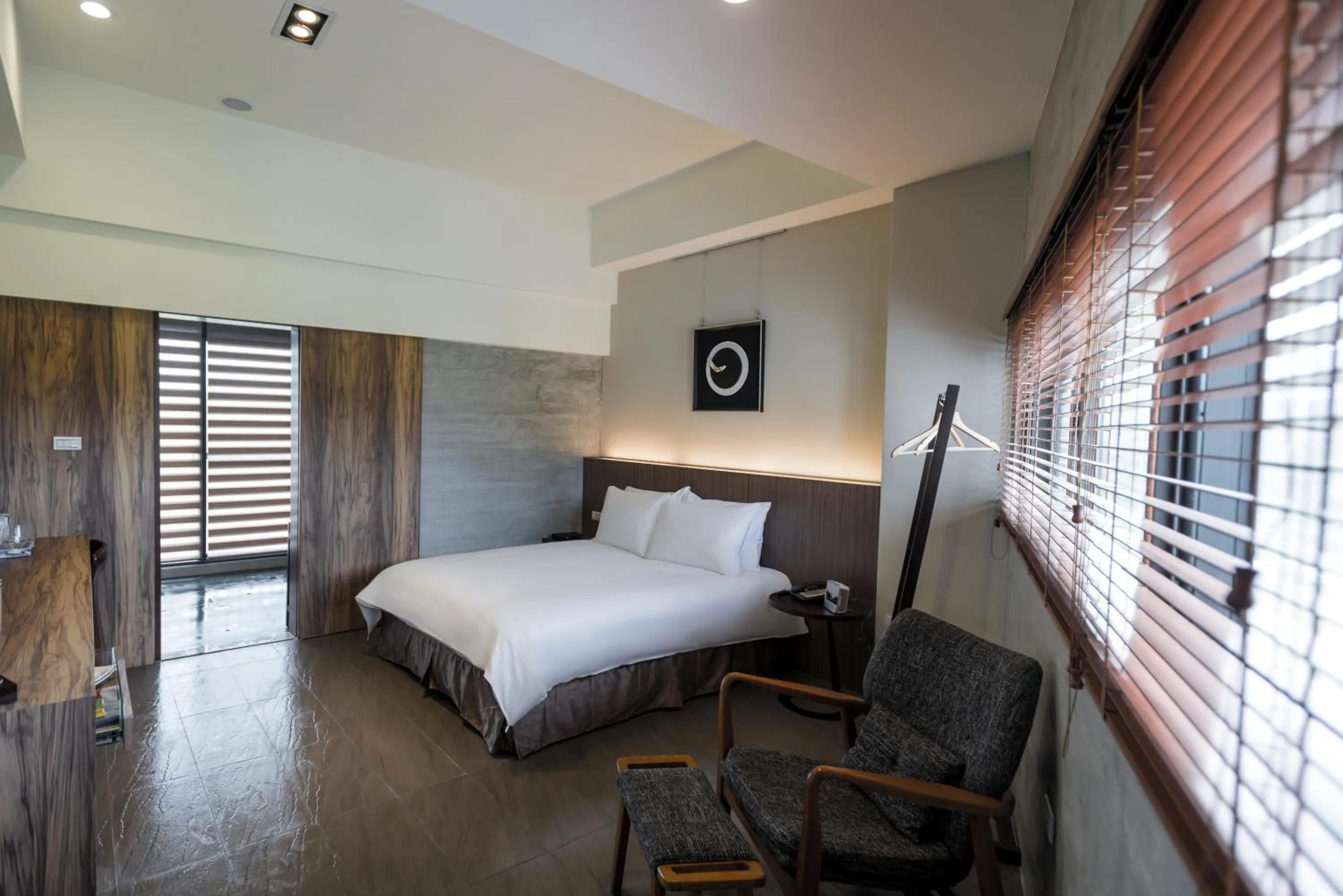 Bed in The Silence Manor