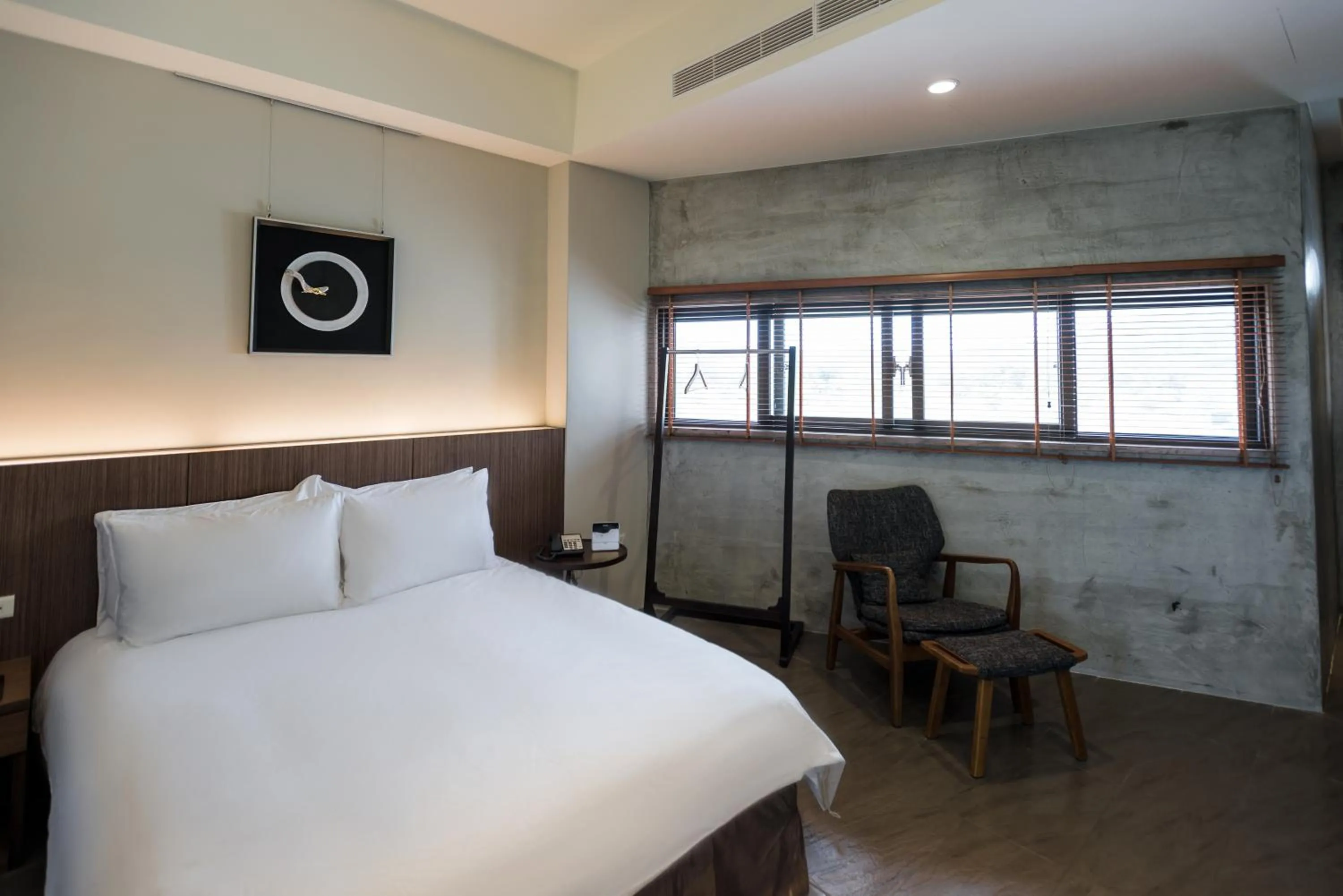 Bed in The Silence Manor