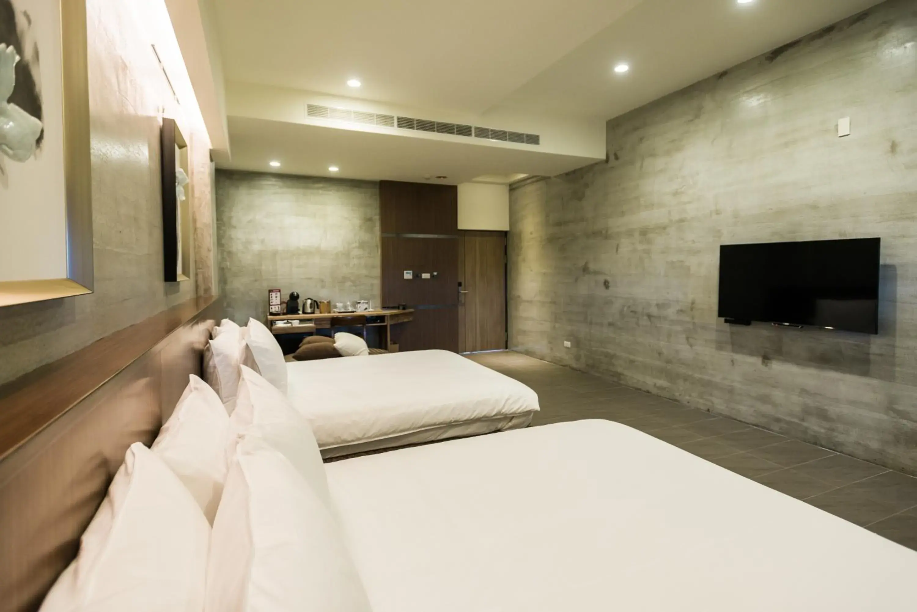 Bedroom, Bed in The Silence Manor Bedroom, Bed in The Silence Manor