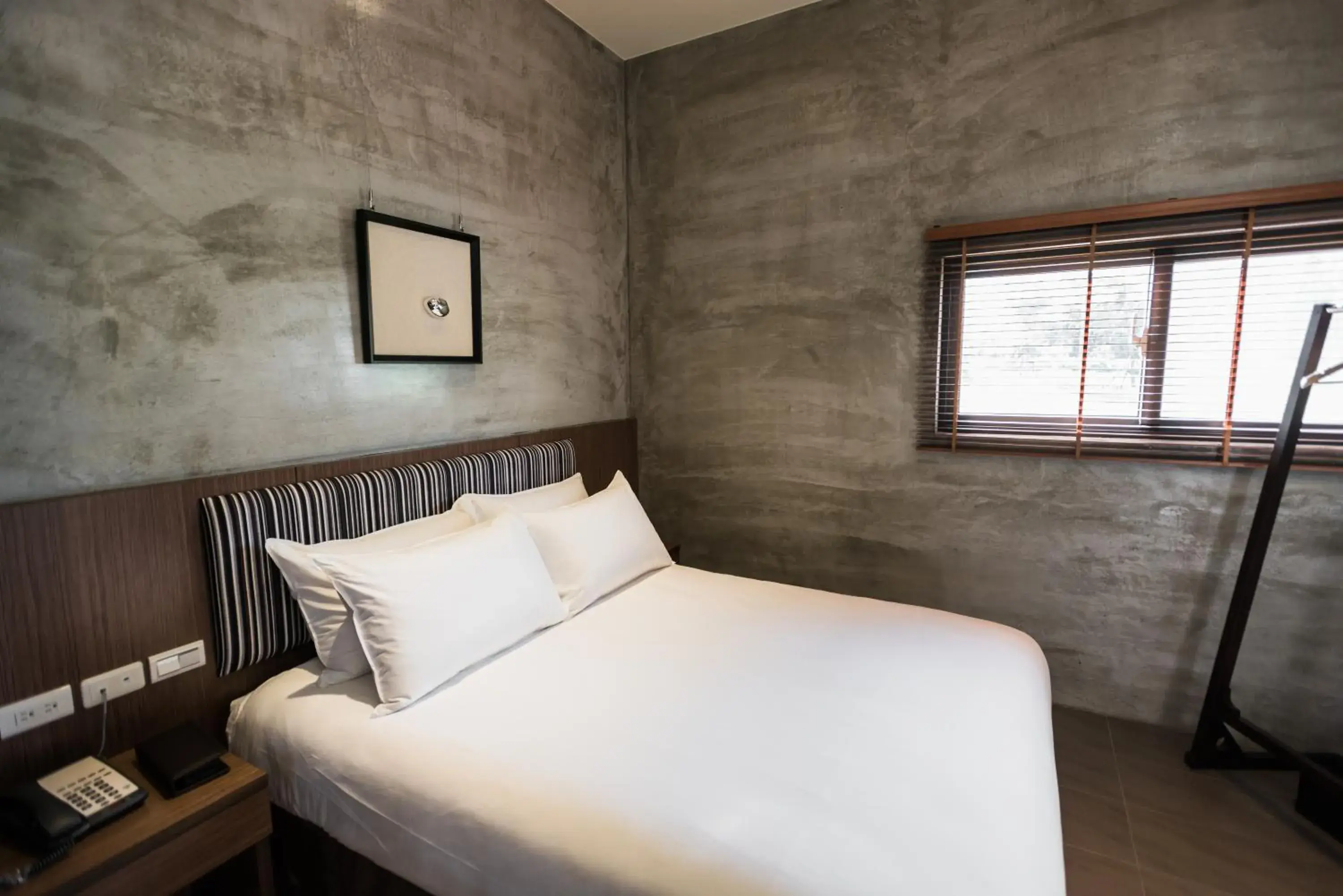 Bedroom, Bed in The Silence Manor Bedroom, Bed in The Silence Manor