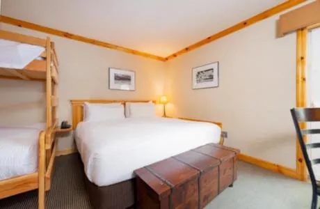 Bed in Selkirk Lodge