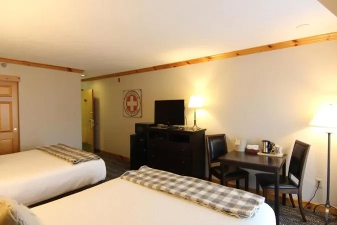 Bed in Selkirk Lodge