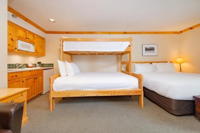 Bed in Selkirk Lodge