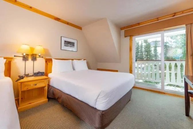 Bed in Selkirk Lodge