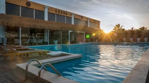 Arena Beach Resort - Premium Suites