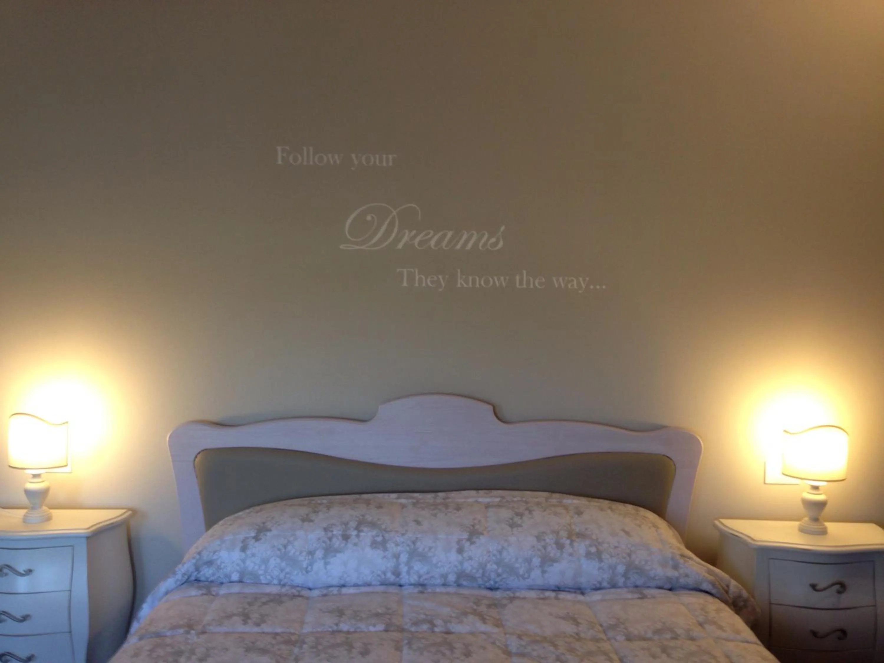 Bed in La Dimora di Lara B&B