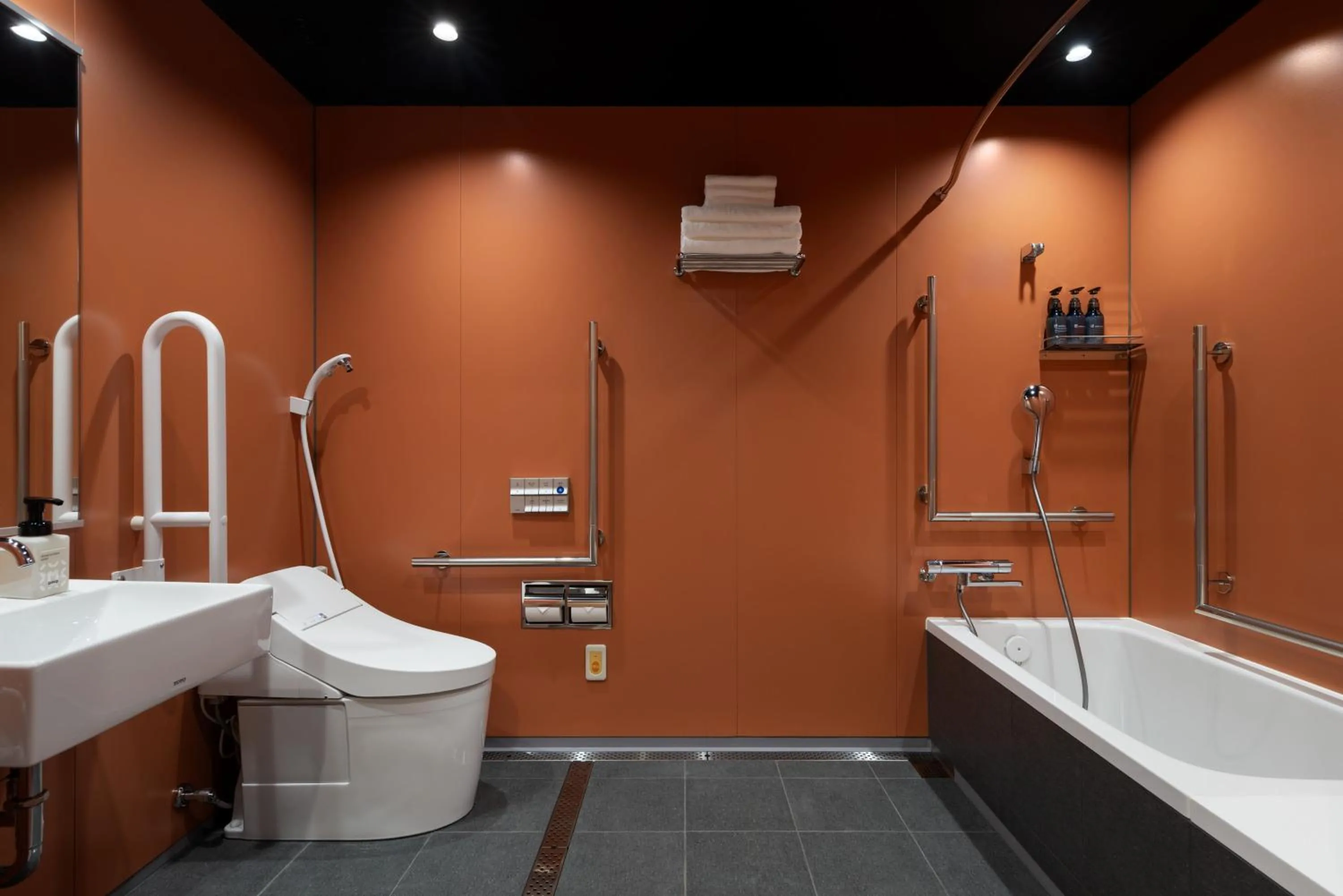 Bathroom in OMO7 Yokohama by Hoshino Resorts