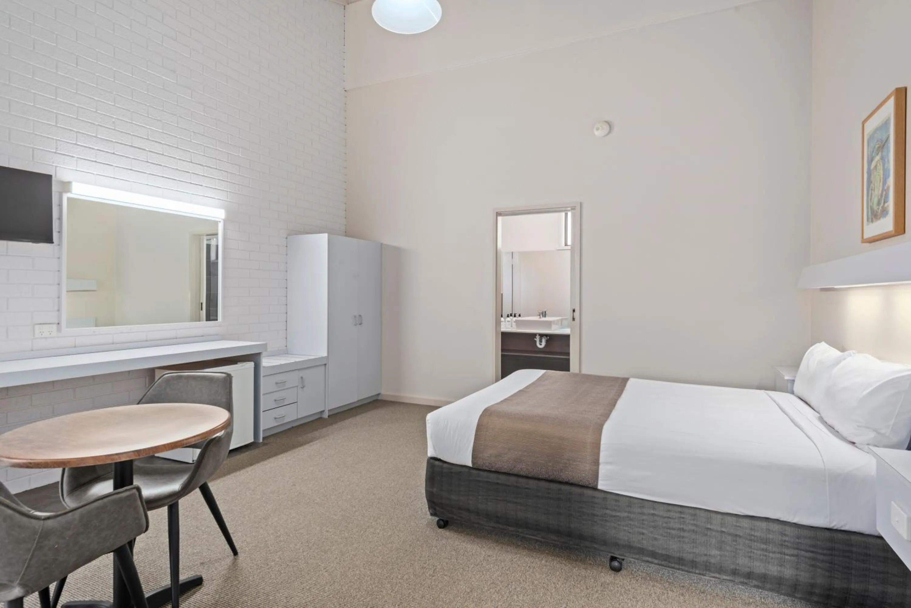 Bedroom, Bed in Comfort Inn Clubarham