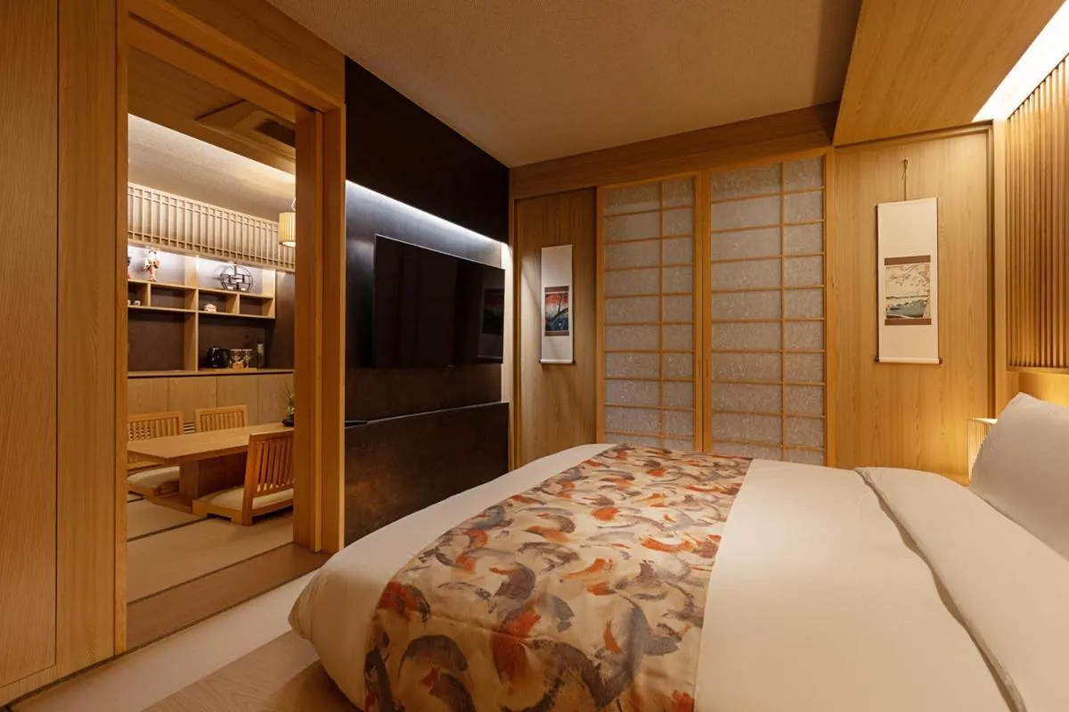 Living room, Bed in Hoshikage Ryokan Hotel