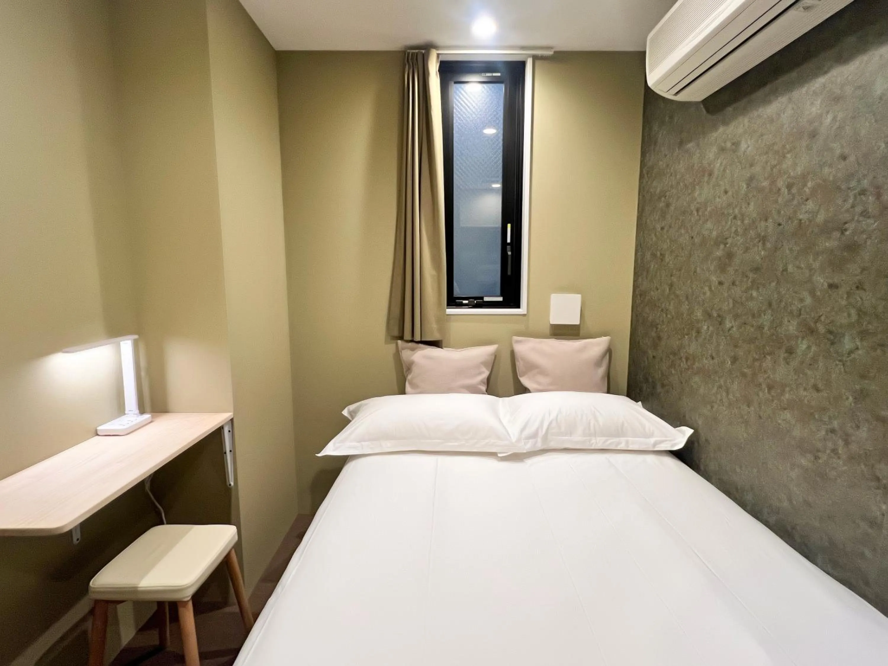 Bedroom, Bed in Hostel Hangout Best Value Near Kuromon Market & Namba