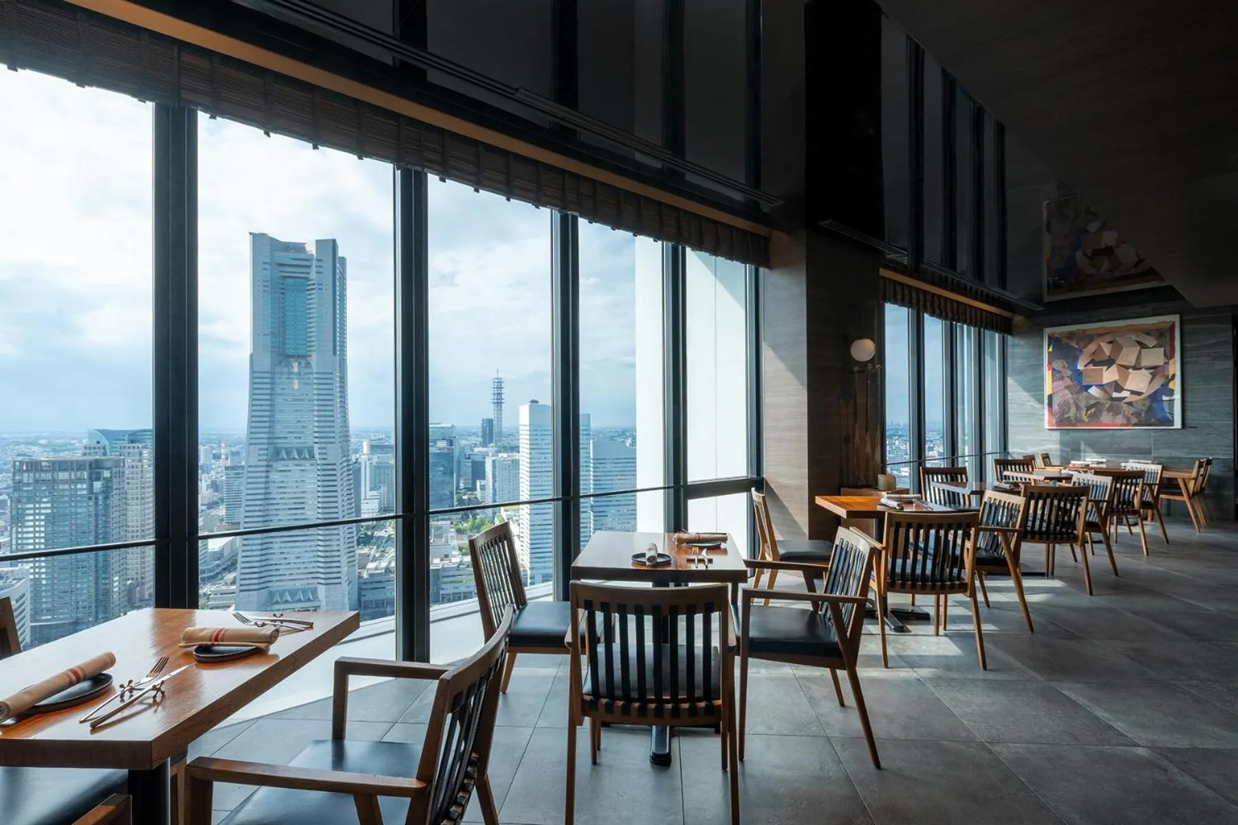Restaurant/places to eat in OMO5 Yokohama Bashamichi by Hoshino Resorts