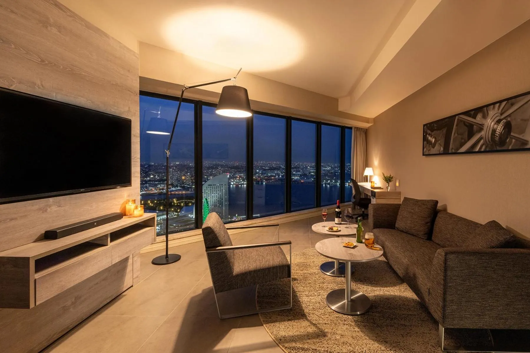 Living room in OMO5 Yokohama Bashamichi by Hoshino Resorts