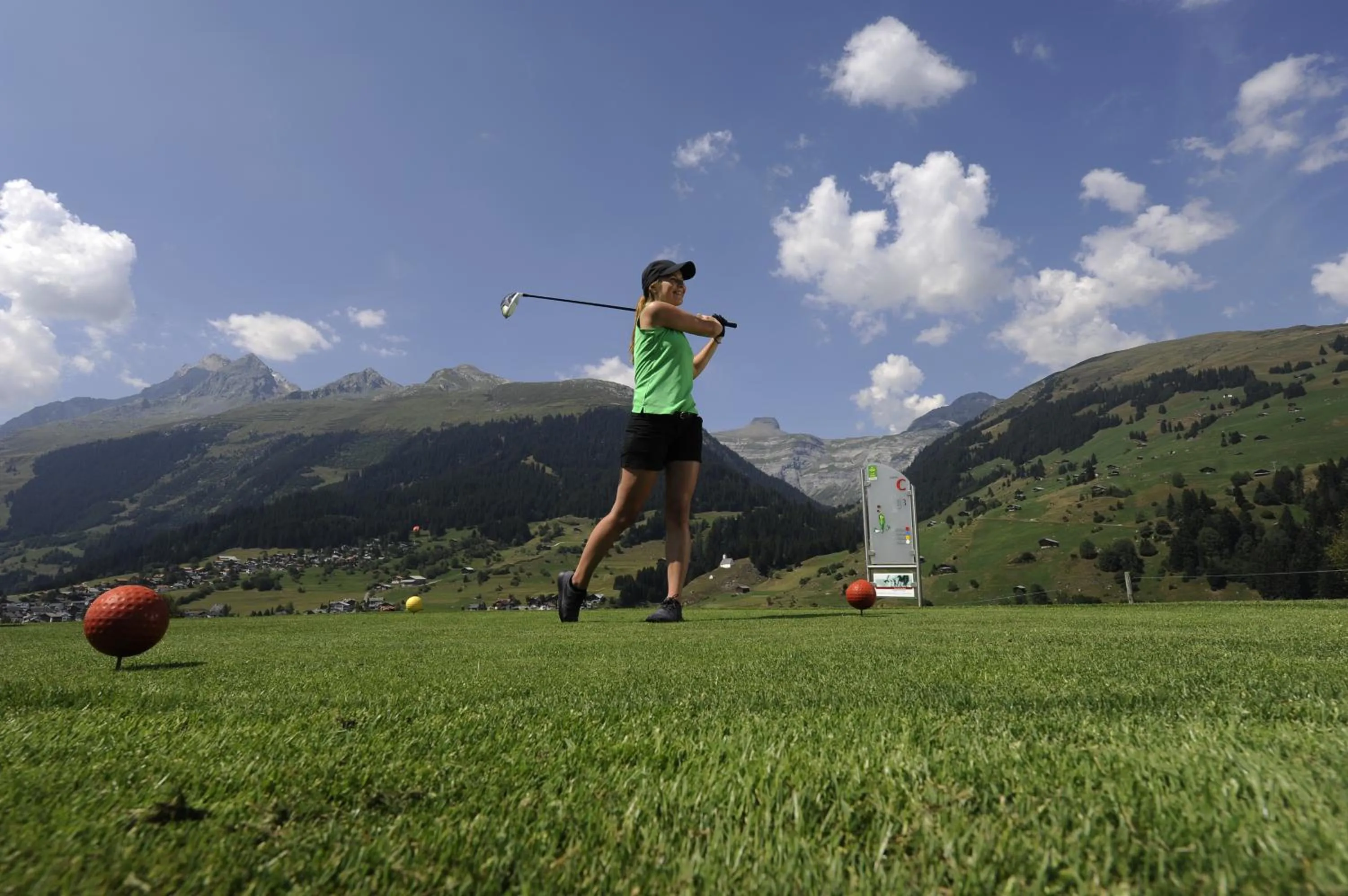 People in Pradas Resort Brigels